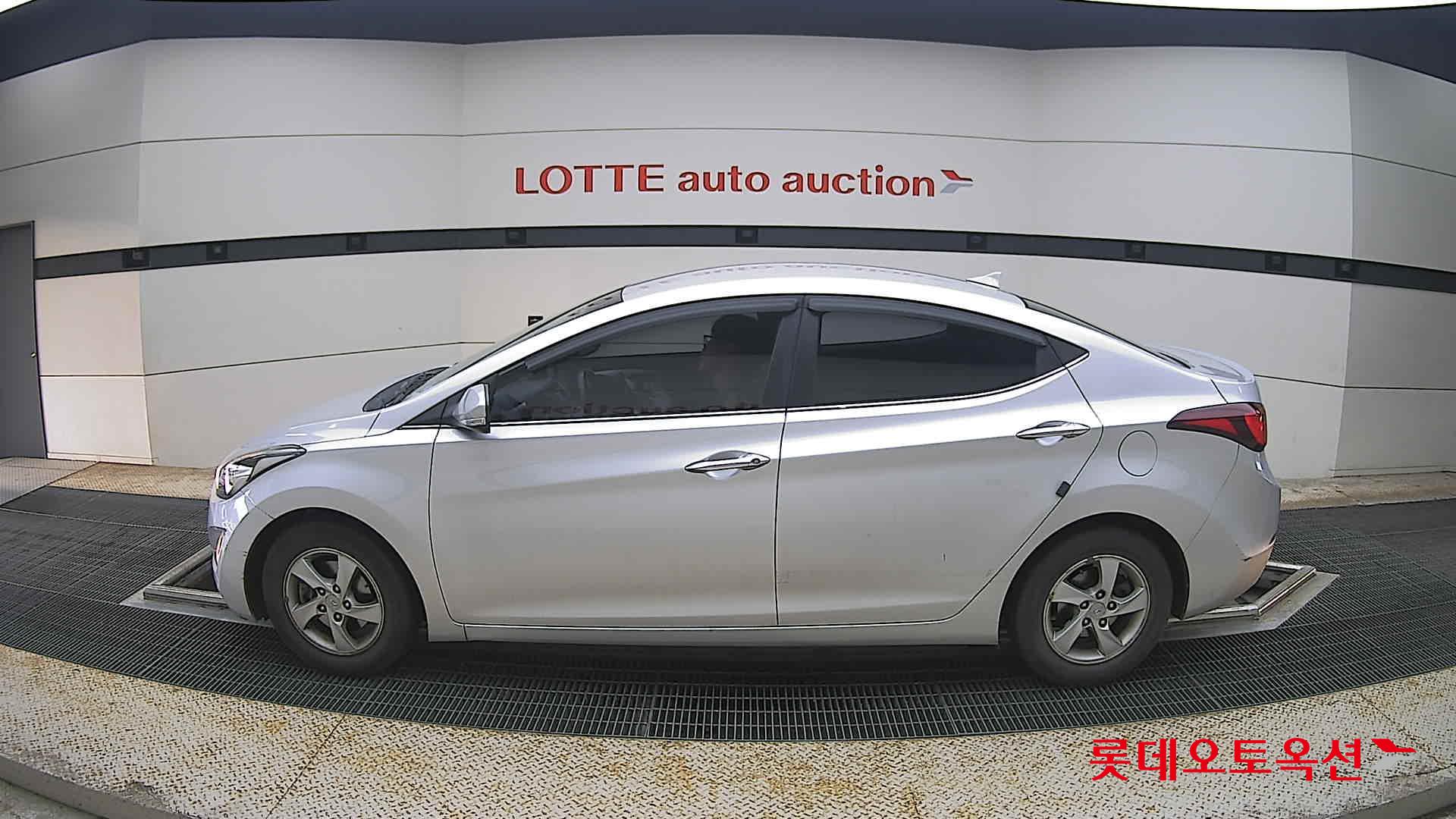 2014 - hyundai avante