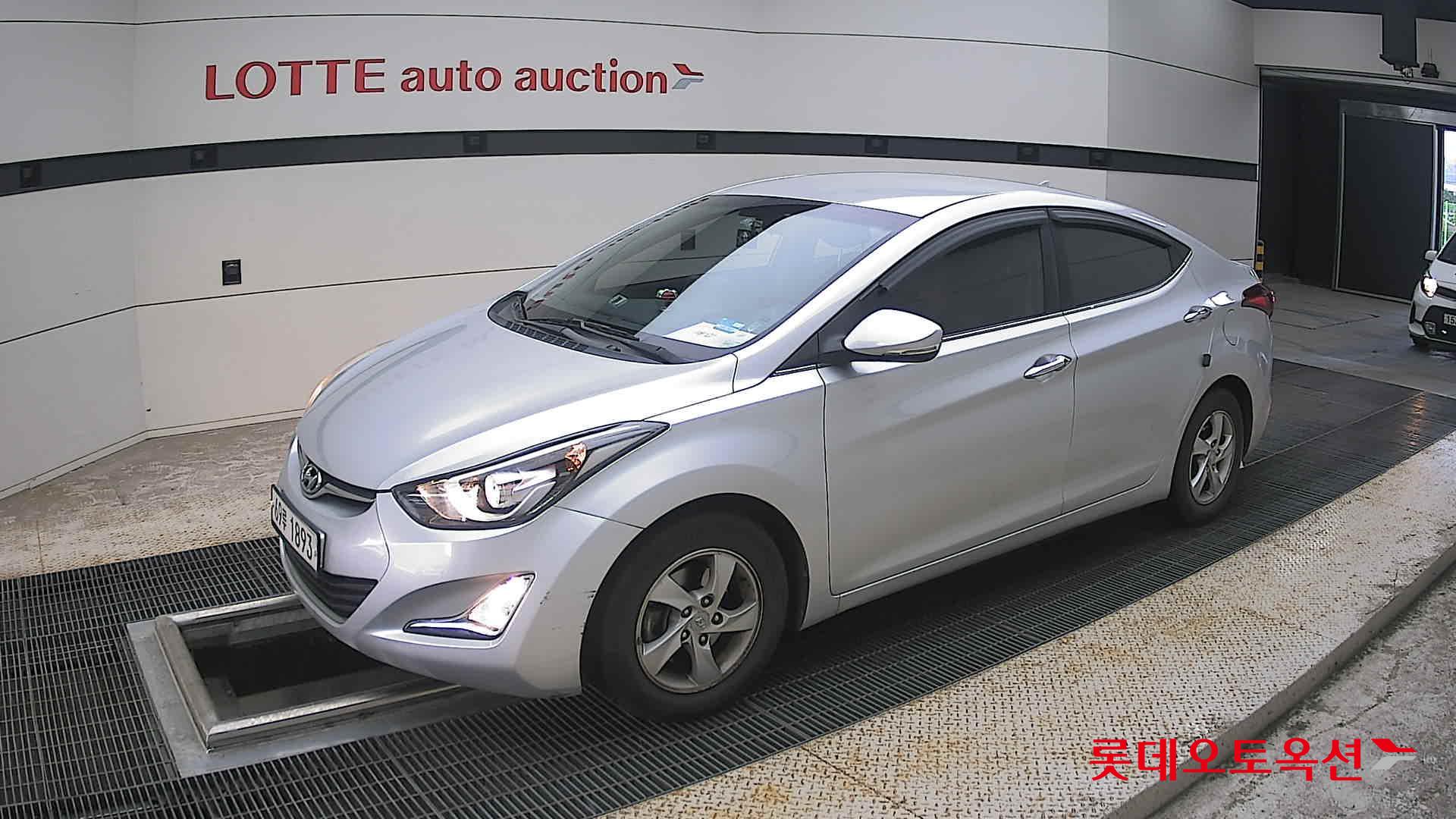 2014 - hyundai avante