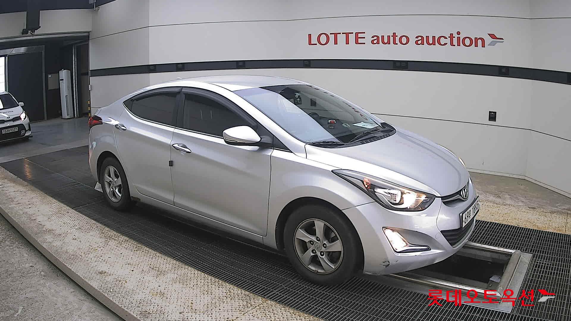 2014 - hyundai avante