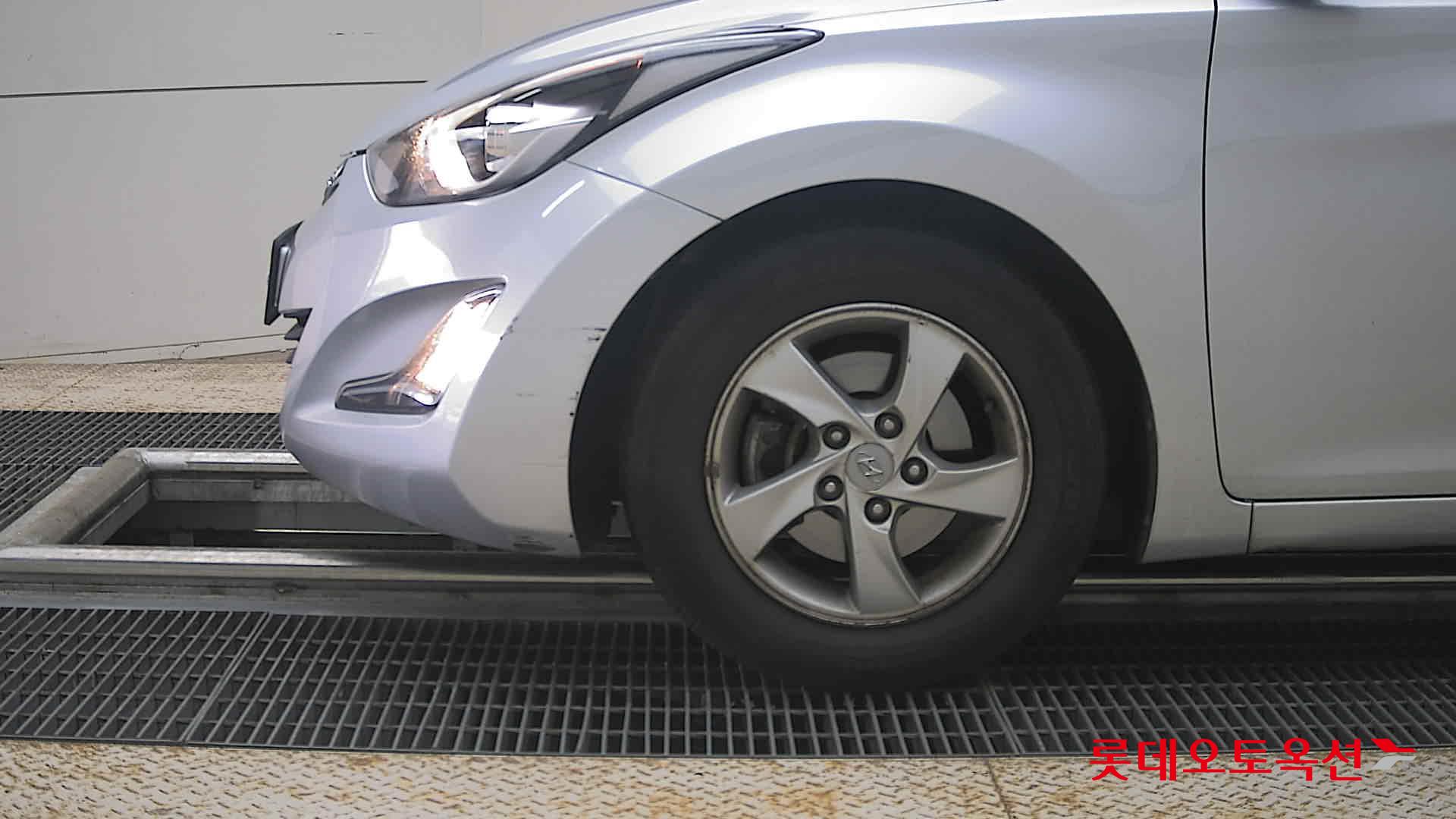 2014 - hyundai avante