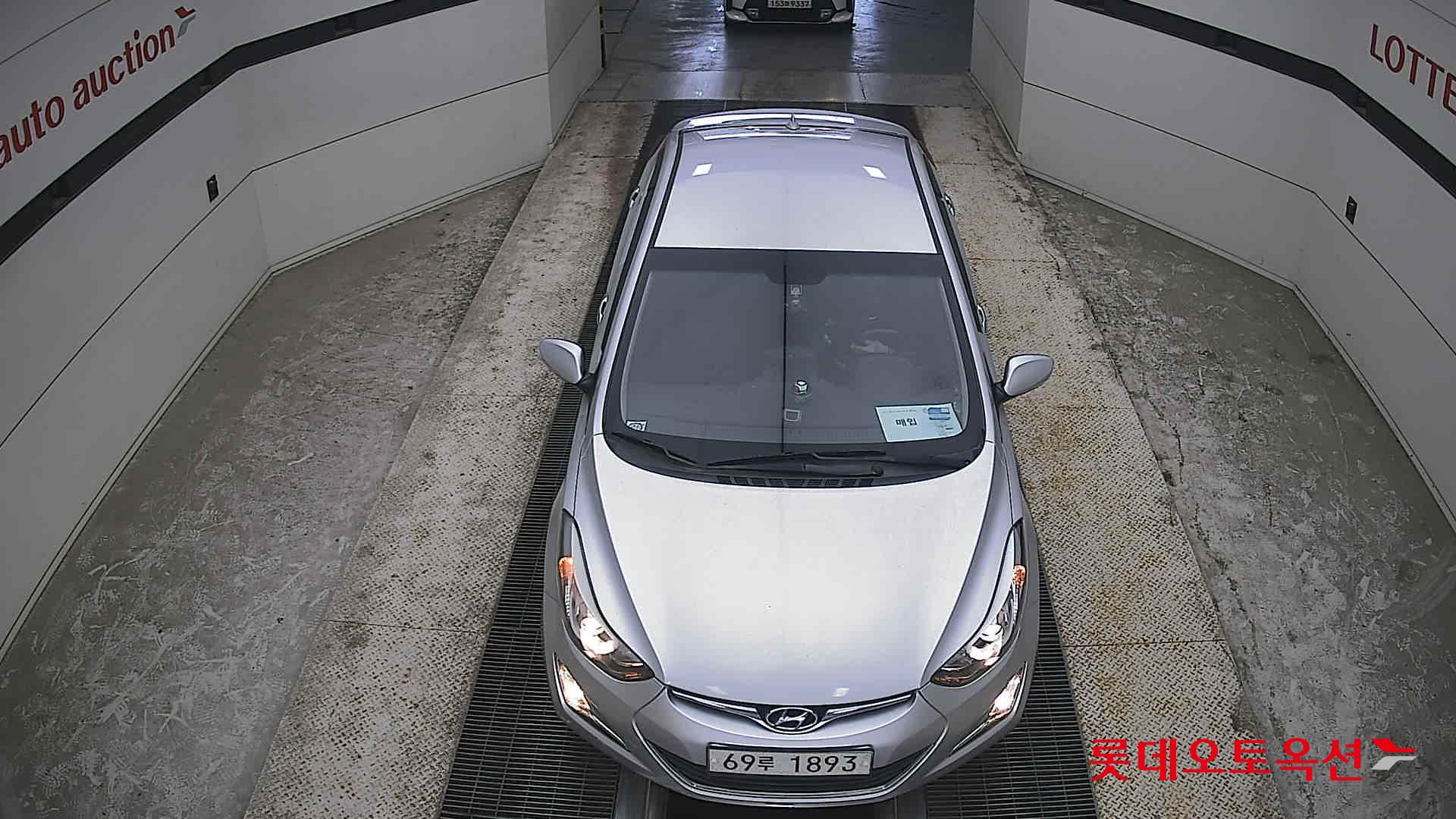 2014 - hyundai avante