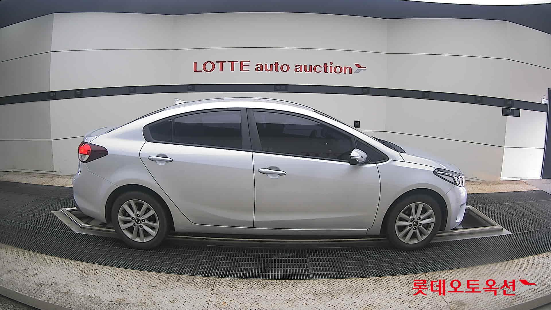2018 - kia k3