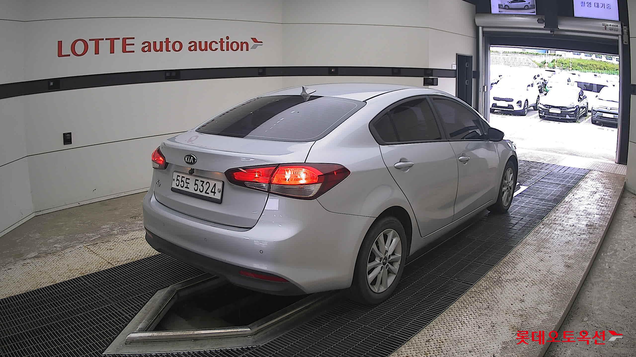 2018 - kia k3