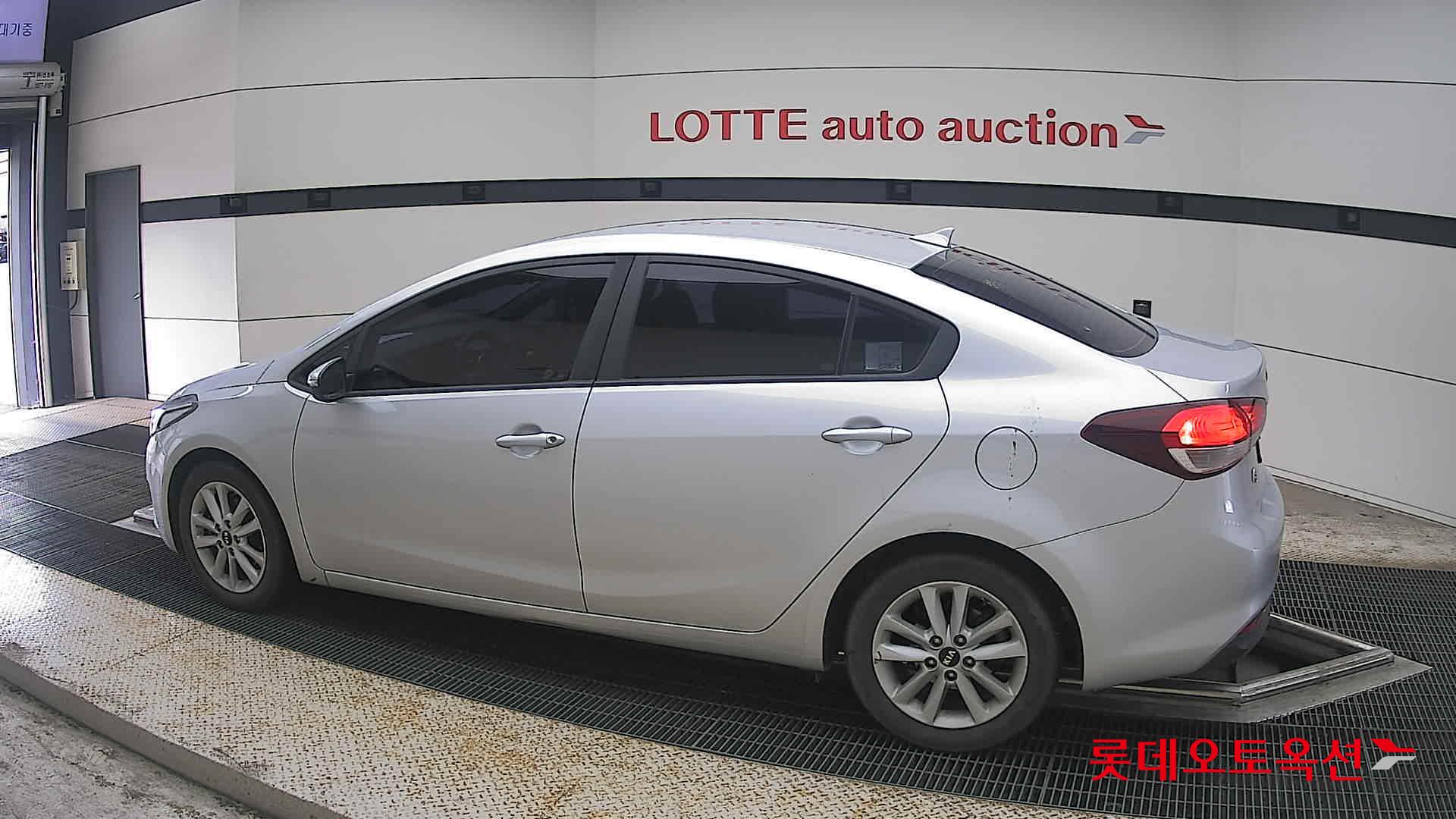 2018 - kia k3