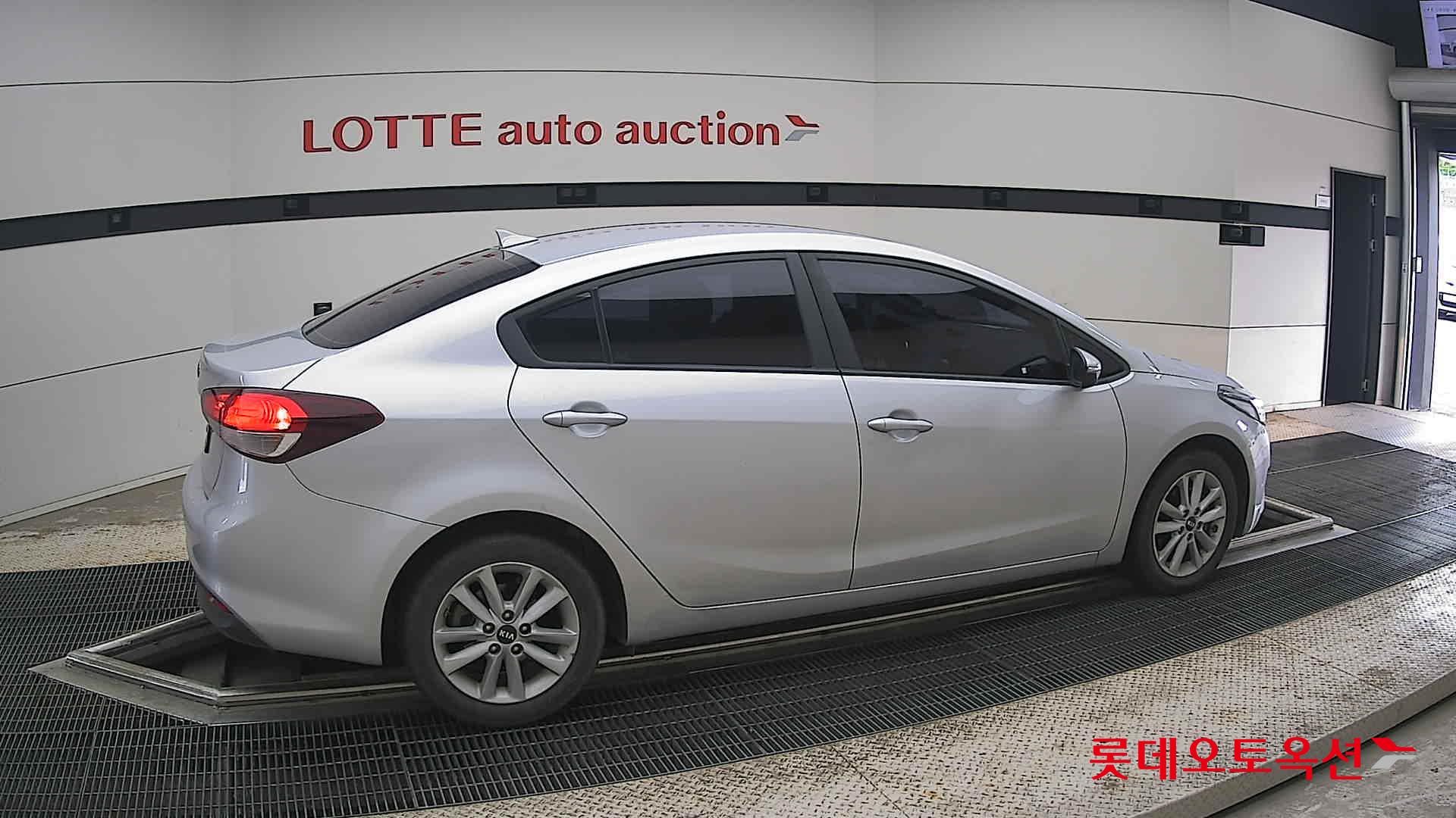 2018 - kia k3