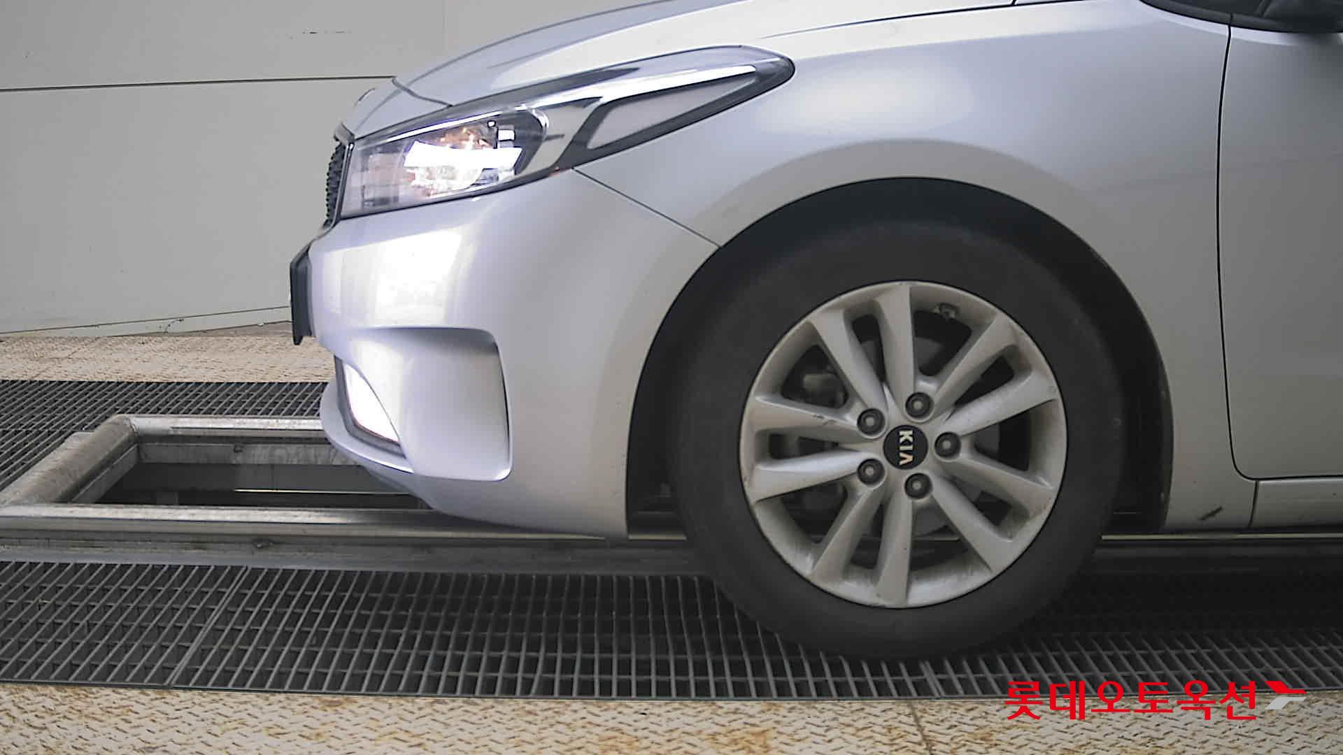 2018 - kia k3
