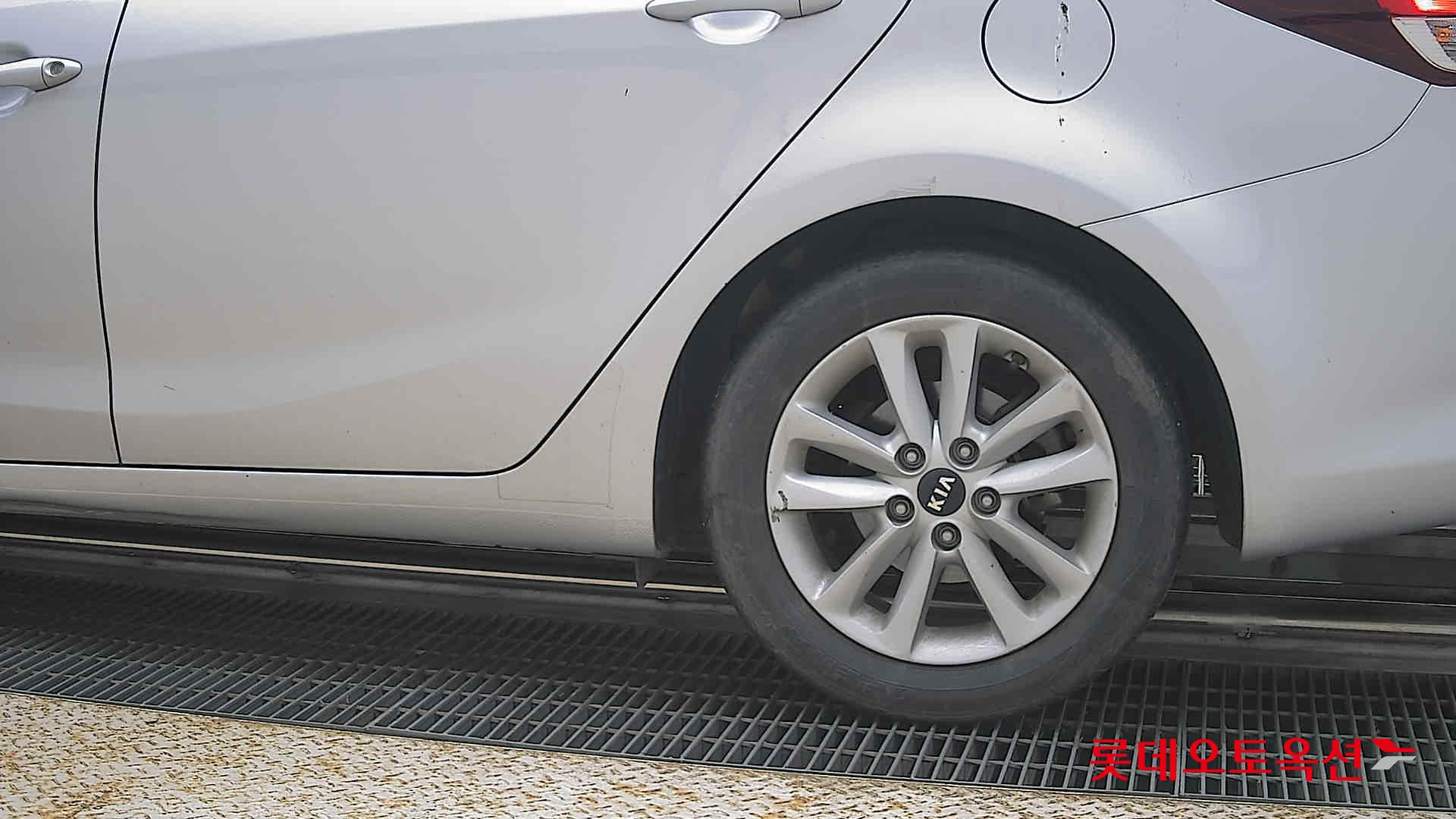 2018 - kia k3