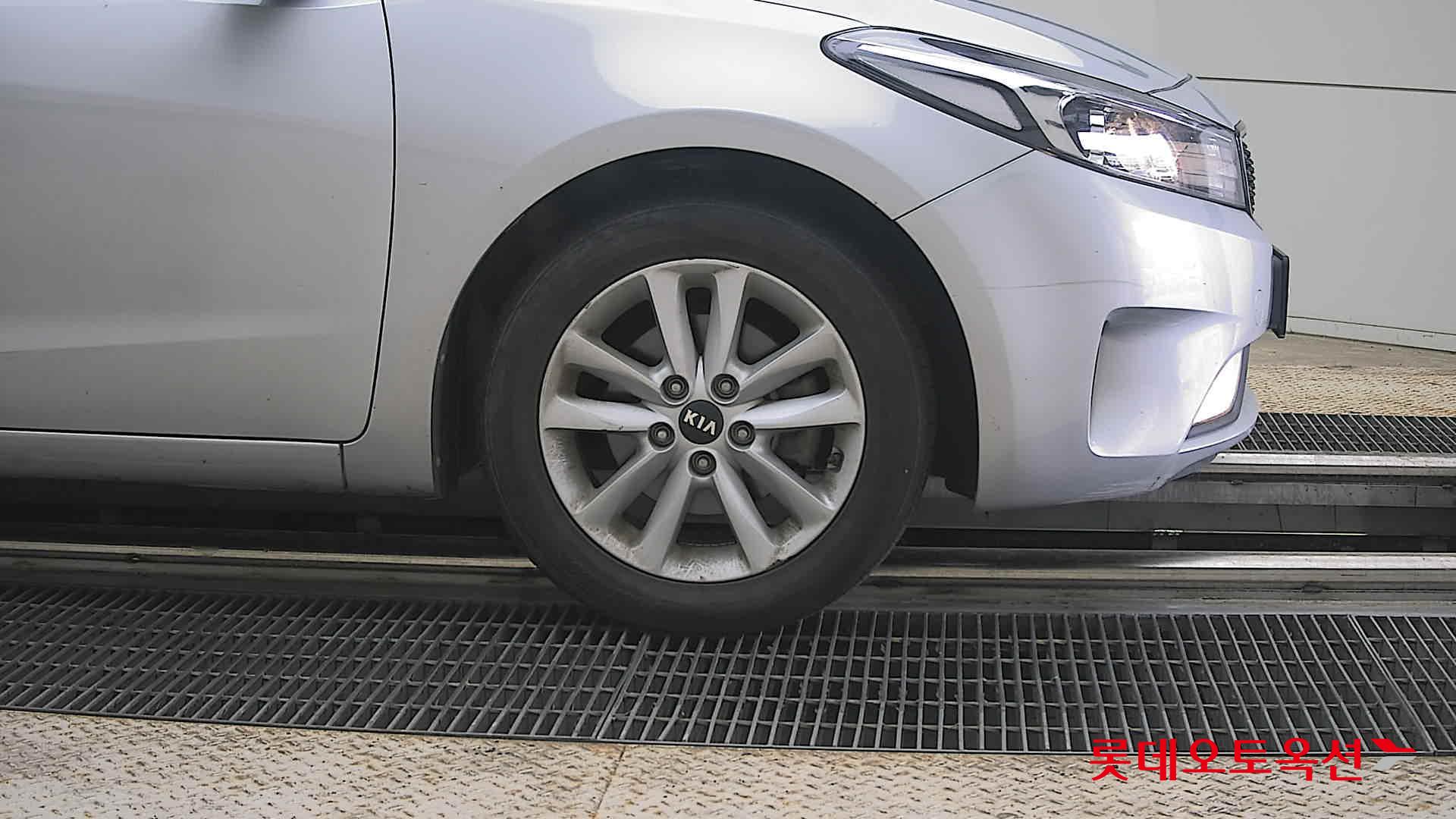 2018 - kia k3