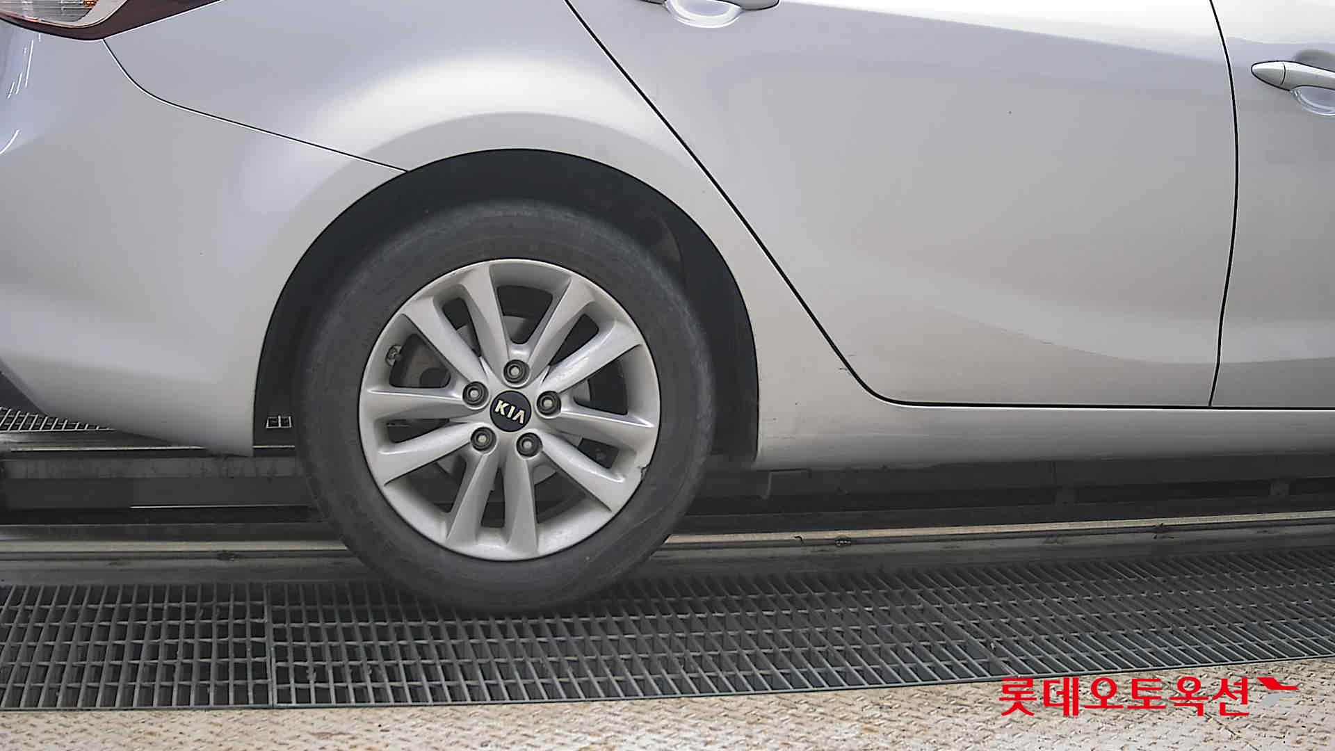 2018 - kia k3