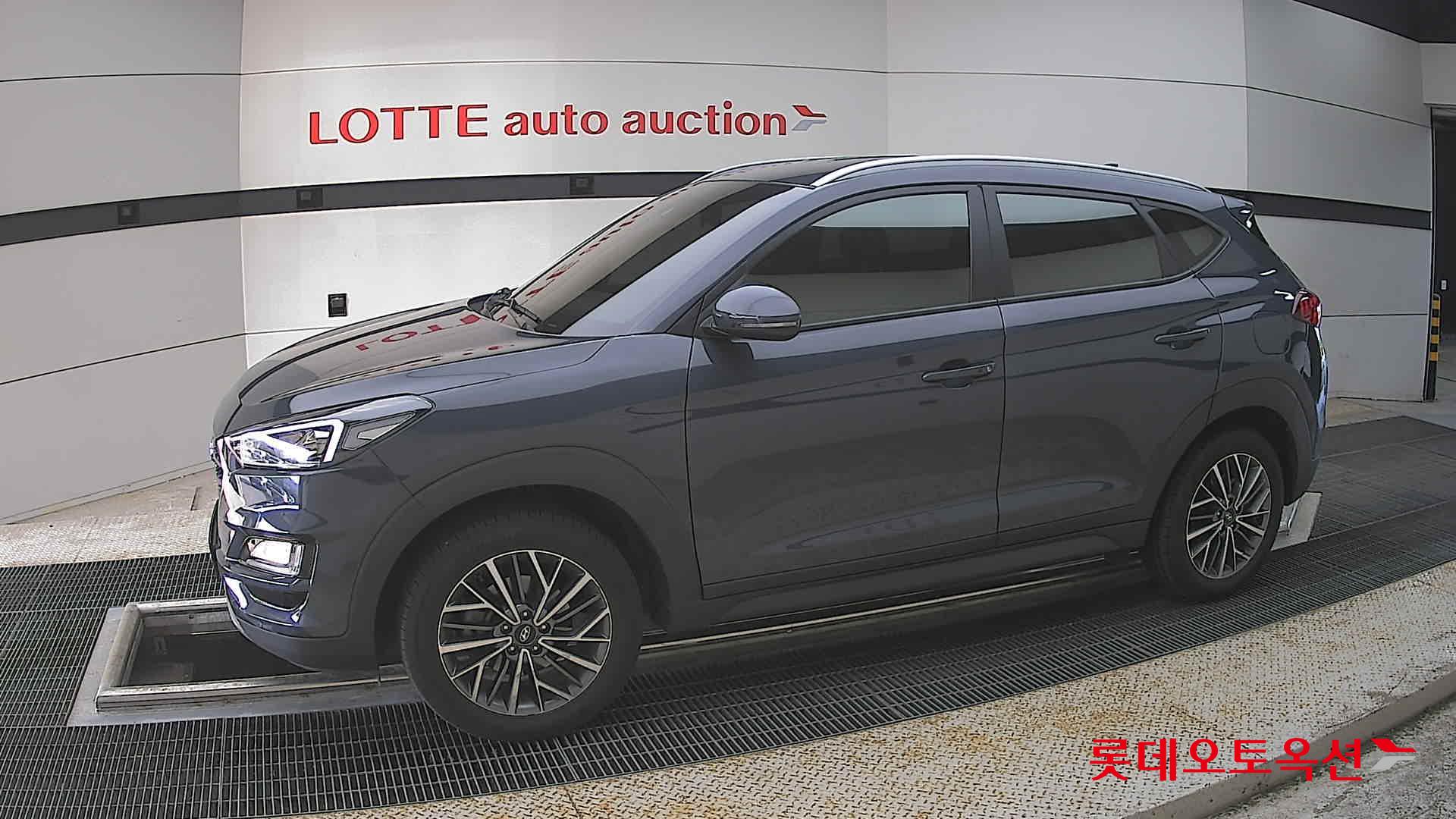 Hyundai Tucson - 12