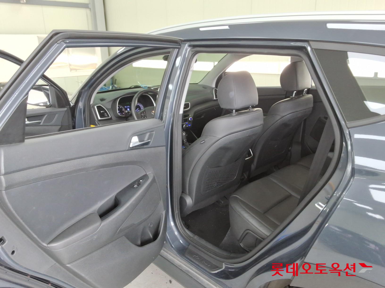 Hyundai Tucson - 37