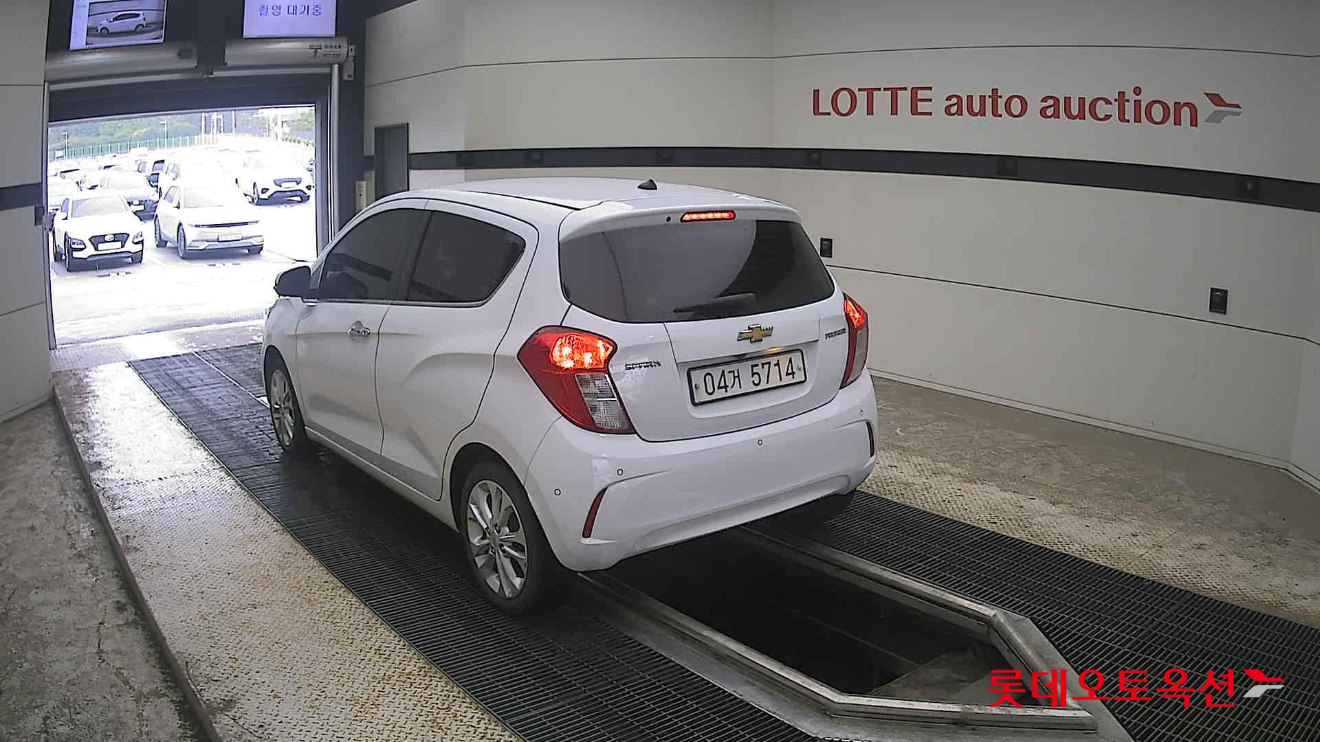2019 - chevrolet spark
