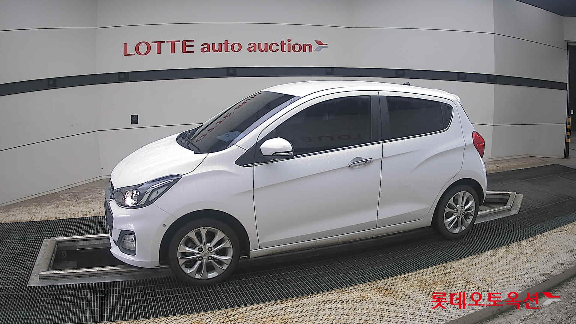 2019 - chevrolet spark