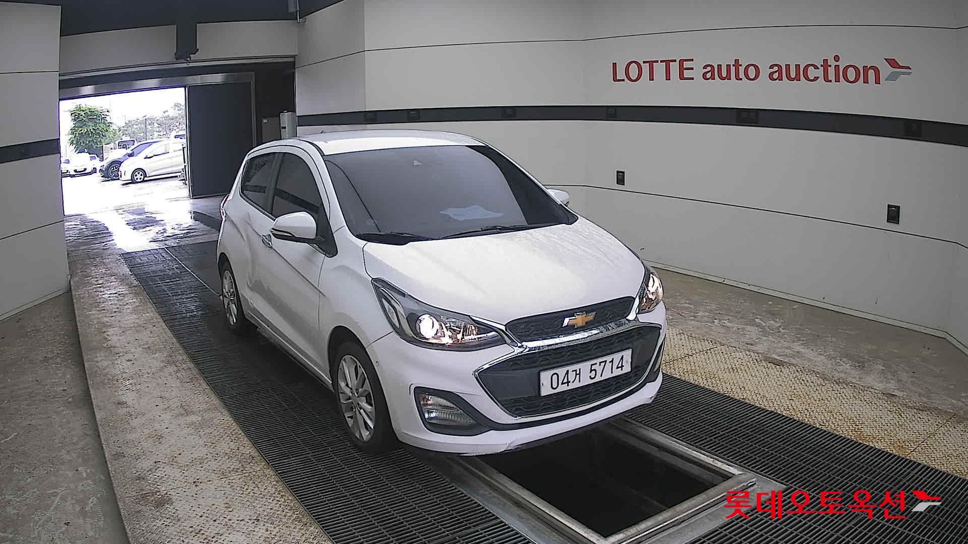 2019 - chevrolet spark