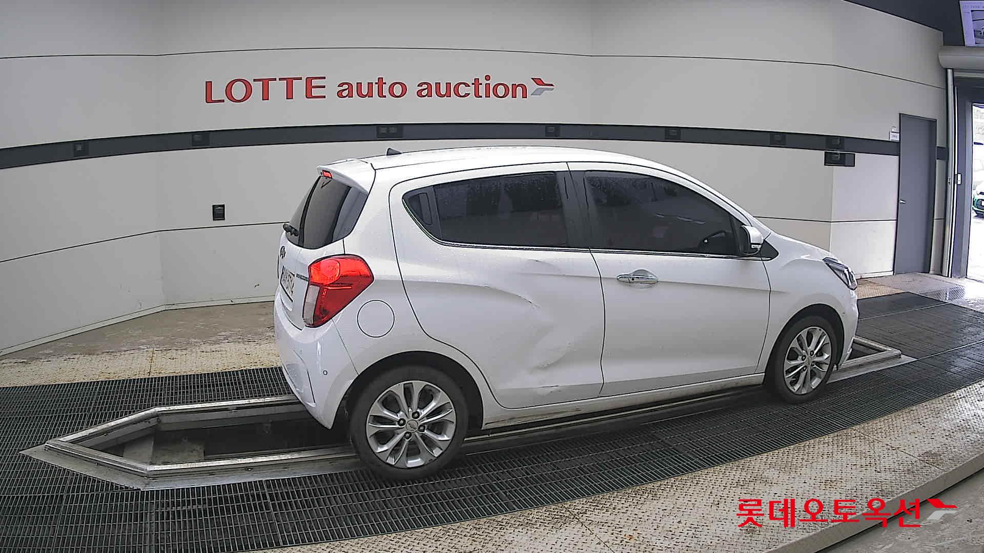 2019 - chevrolet spark
