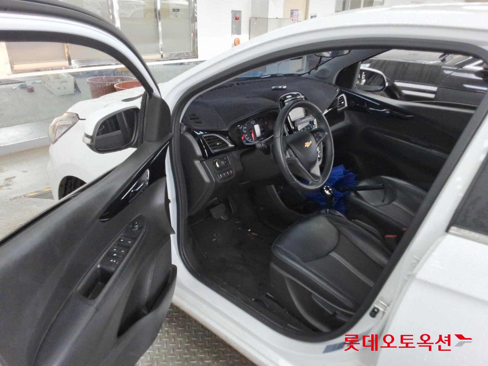 2019 - chevrolet spark