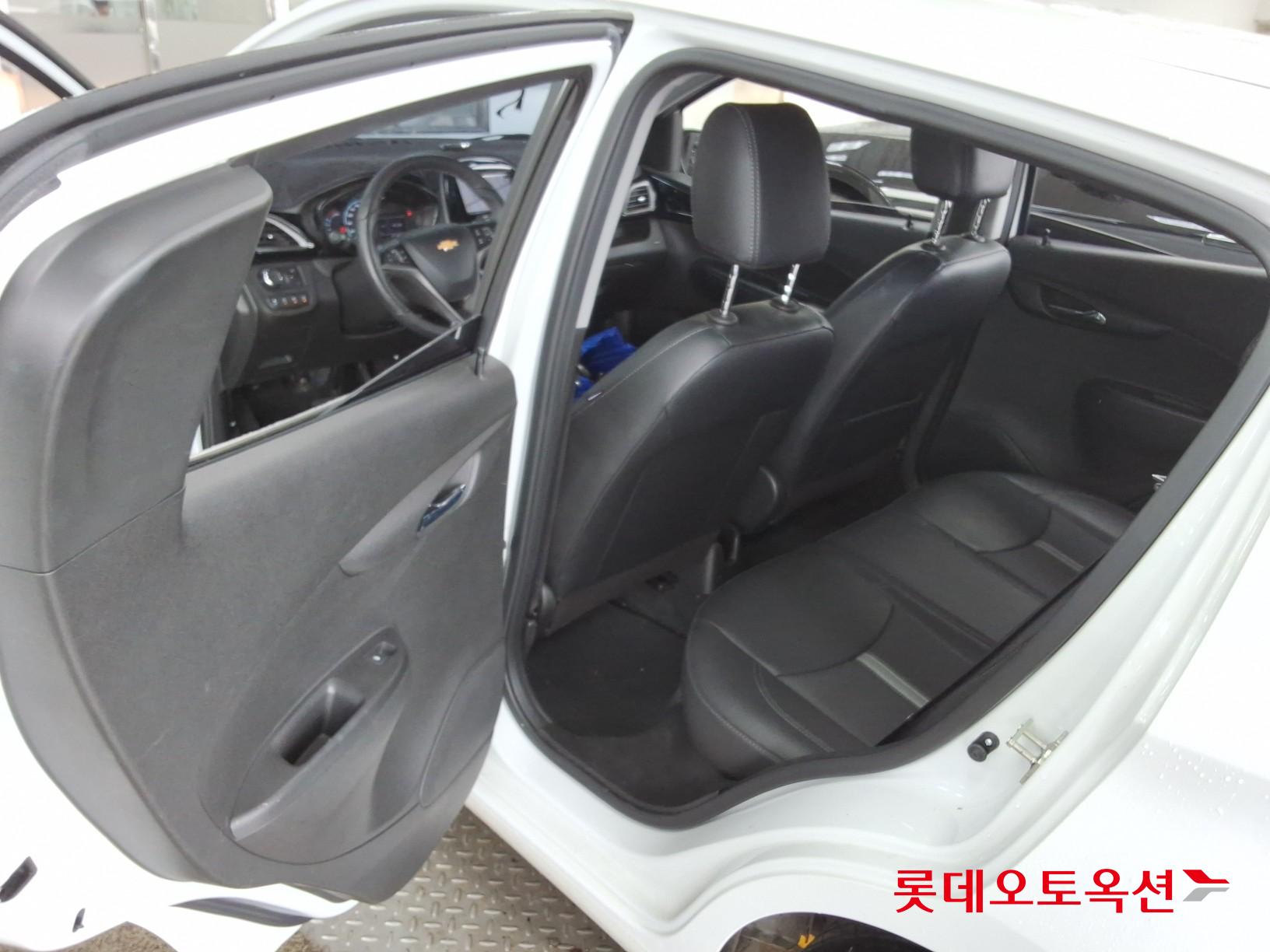 2019 - chevrolet spark