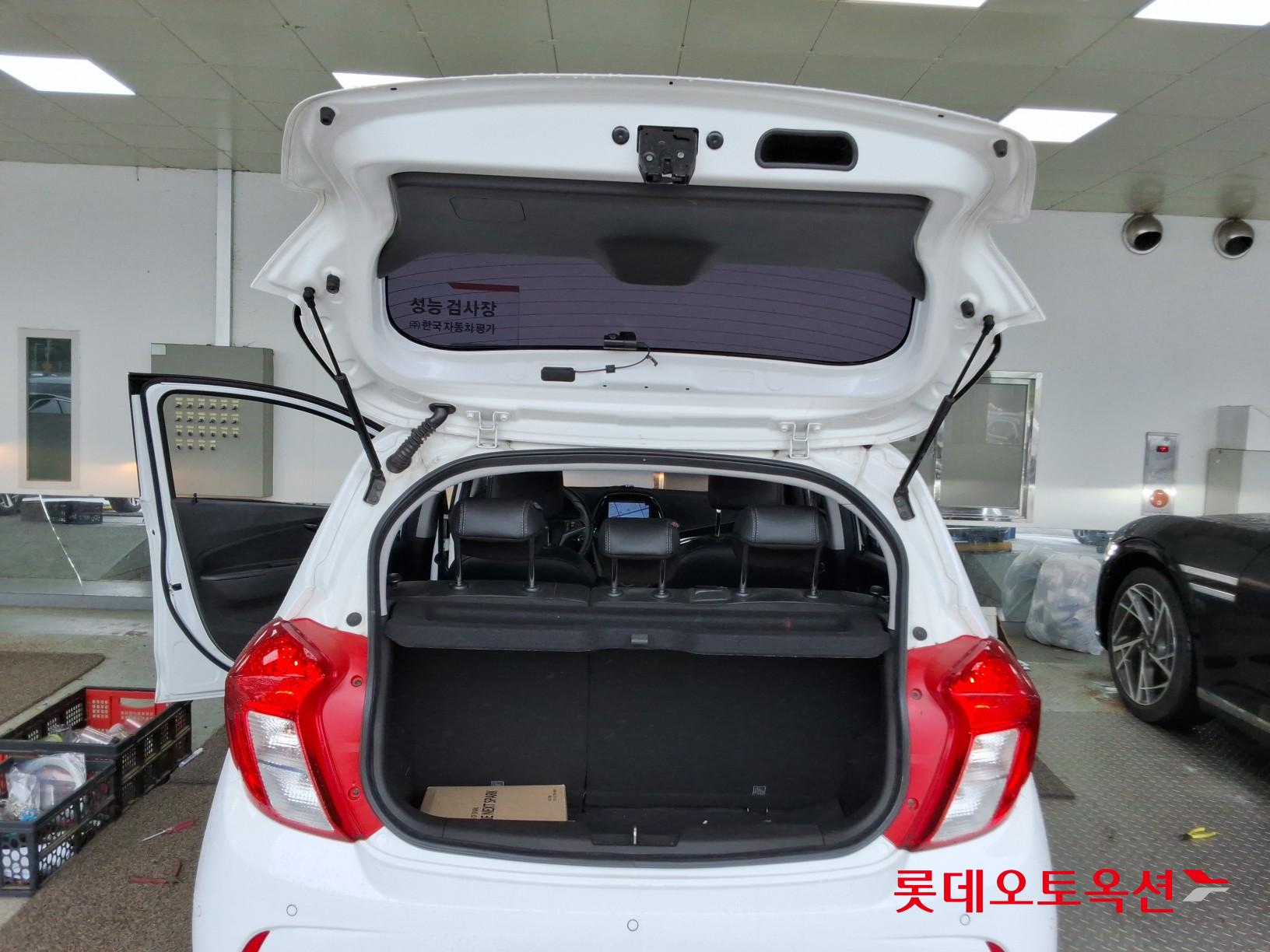 2019 - chevrolet spark