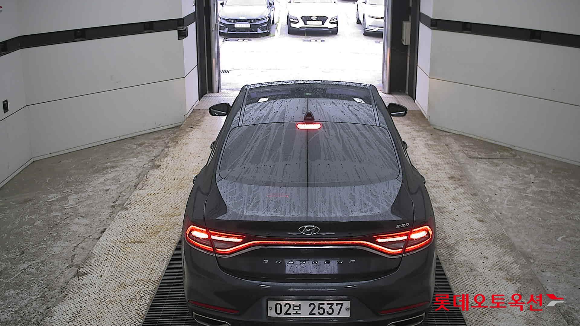 2019 - hyundai grandeur