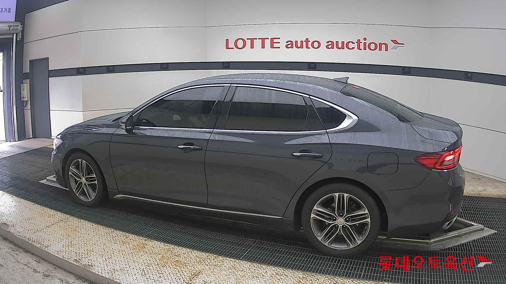 2019 - hyundai grandeur