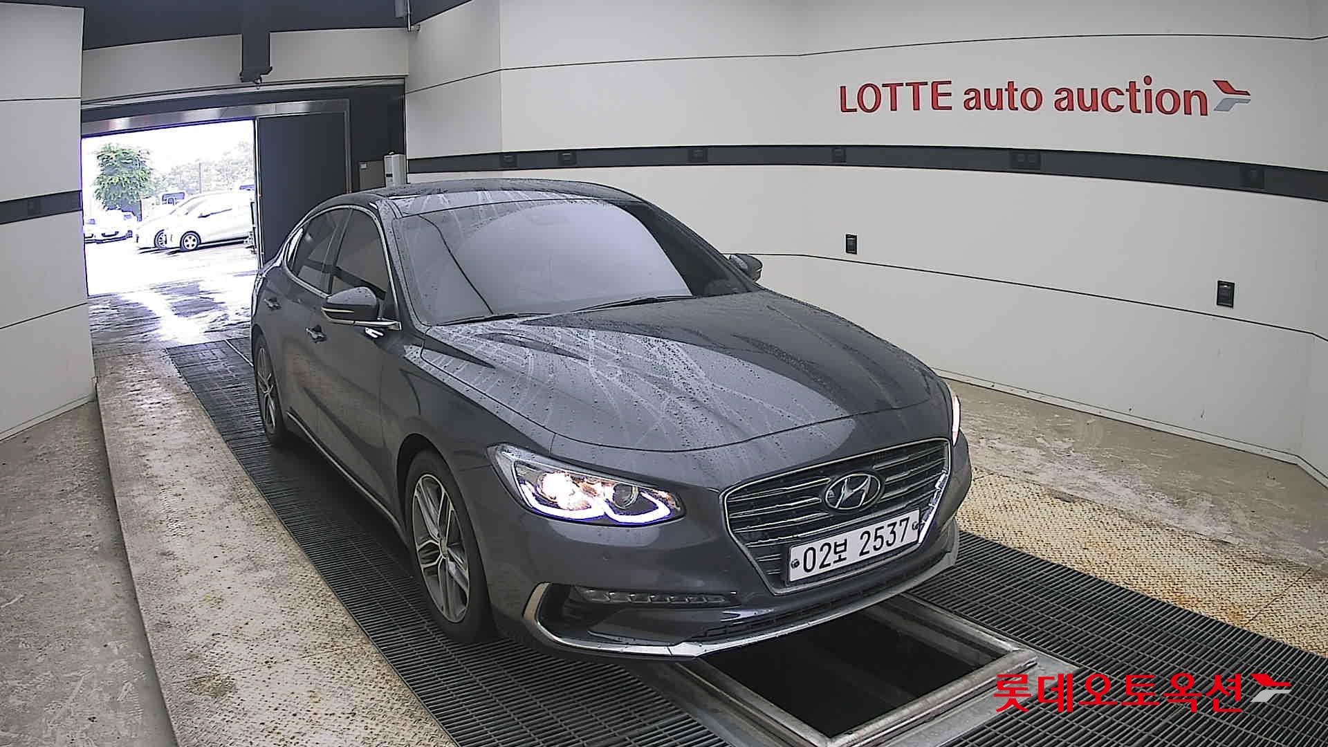 2019 - hyundai grandeur