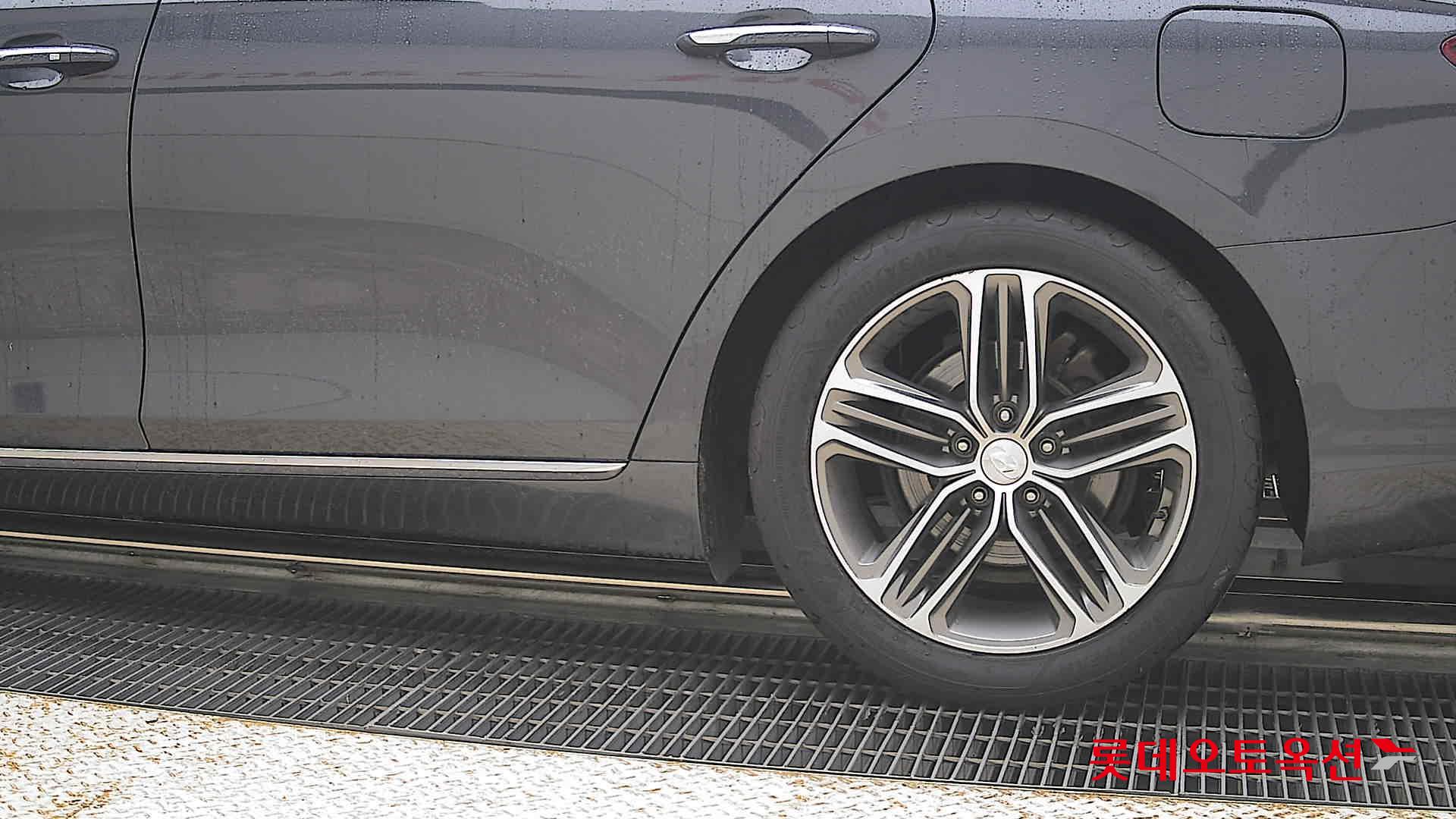 2019 - hyundai grandeur