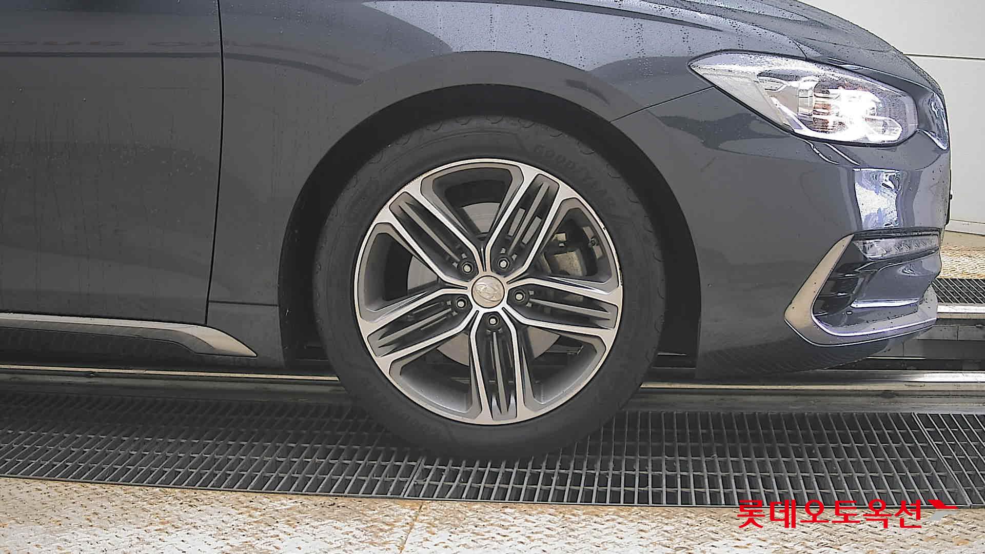 2019 - hyundai grandeur