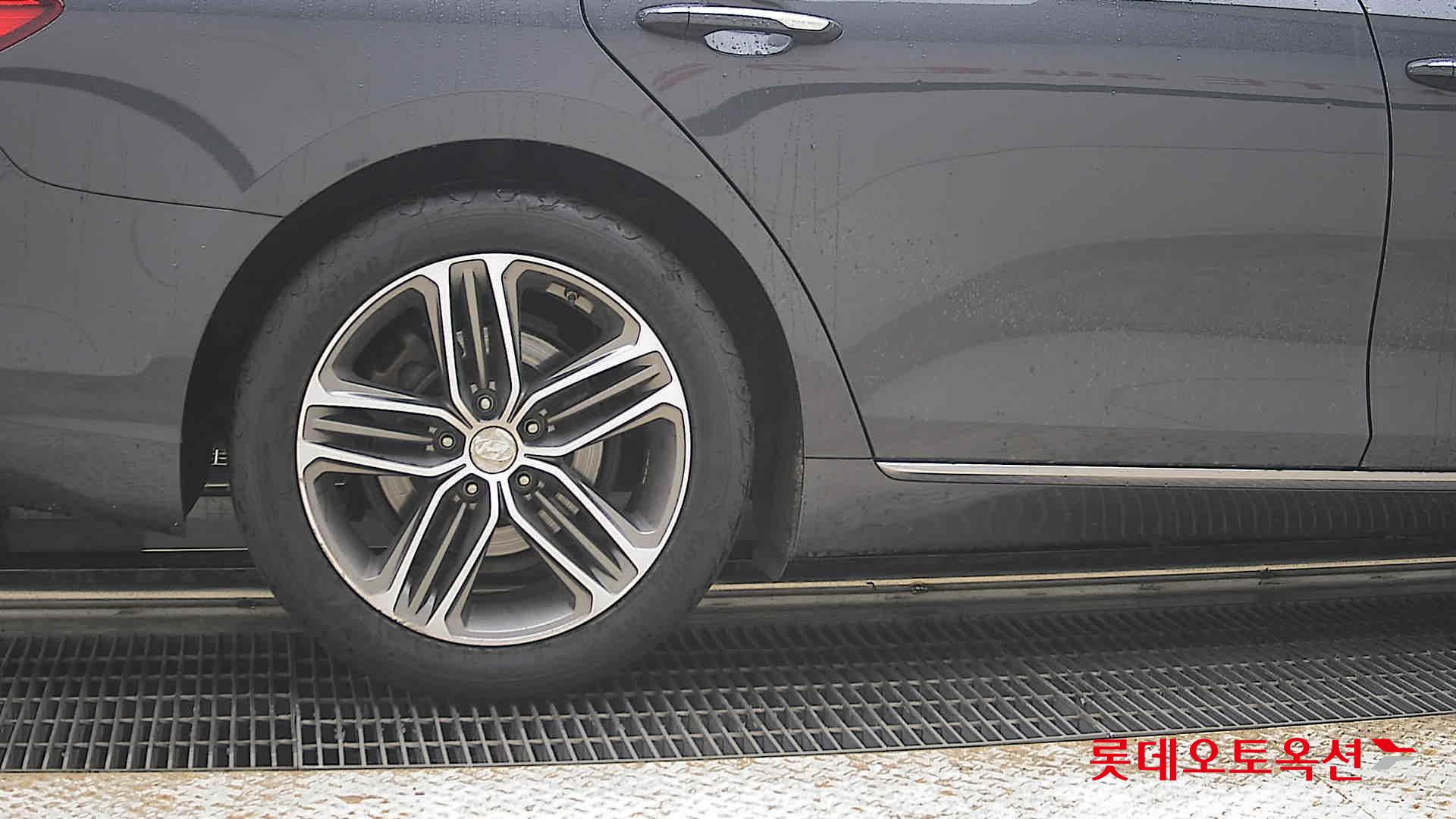 2019 - hyundai grandeur