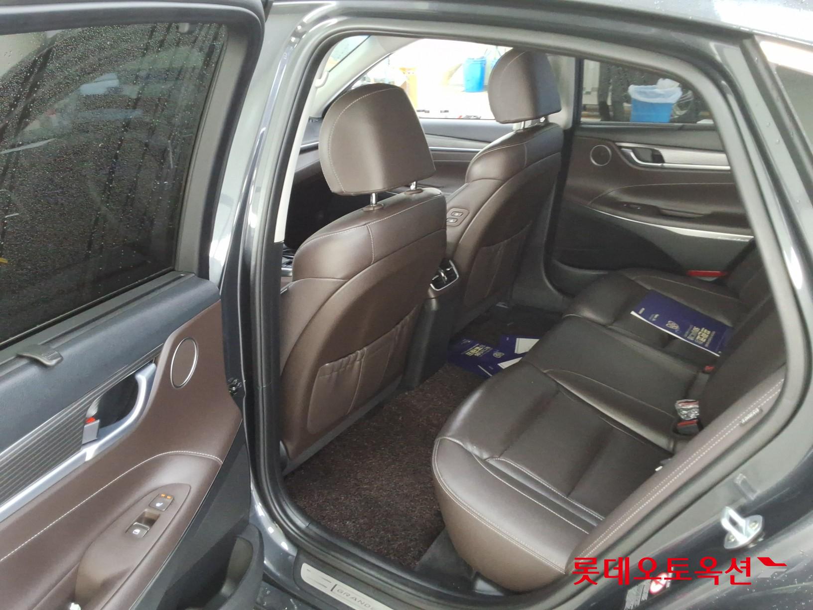 2019 - hyundai grandeur
