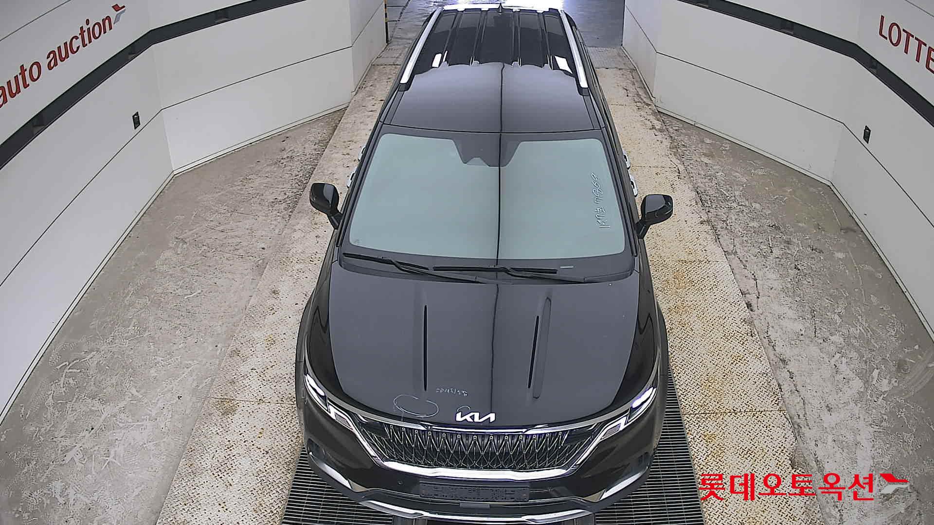 2022 - kia carnival