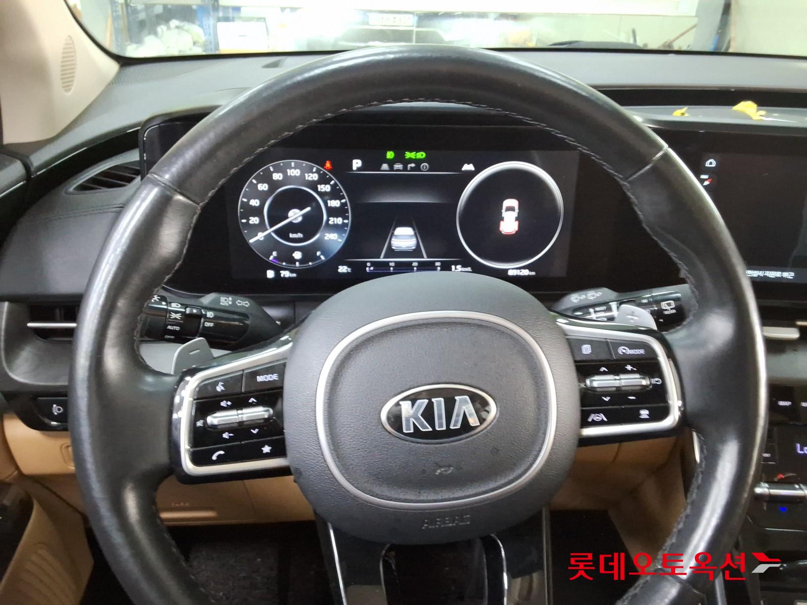 2021 - kia carnival