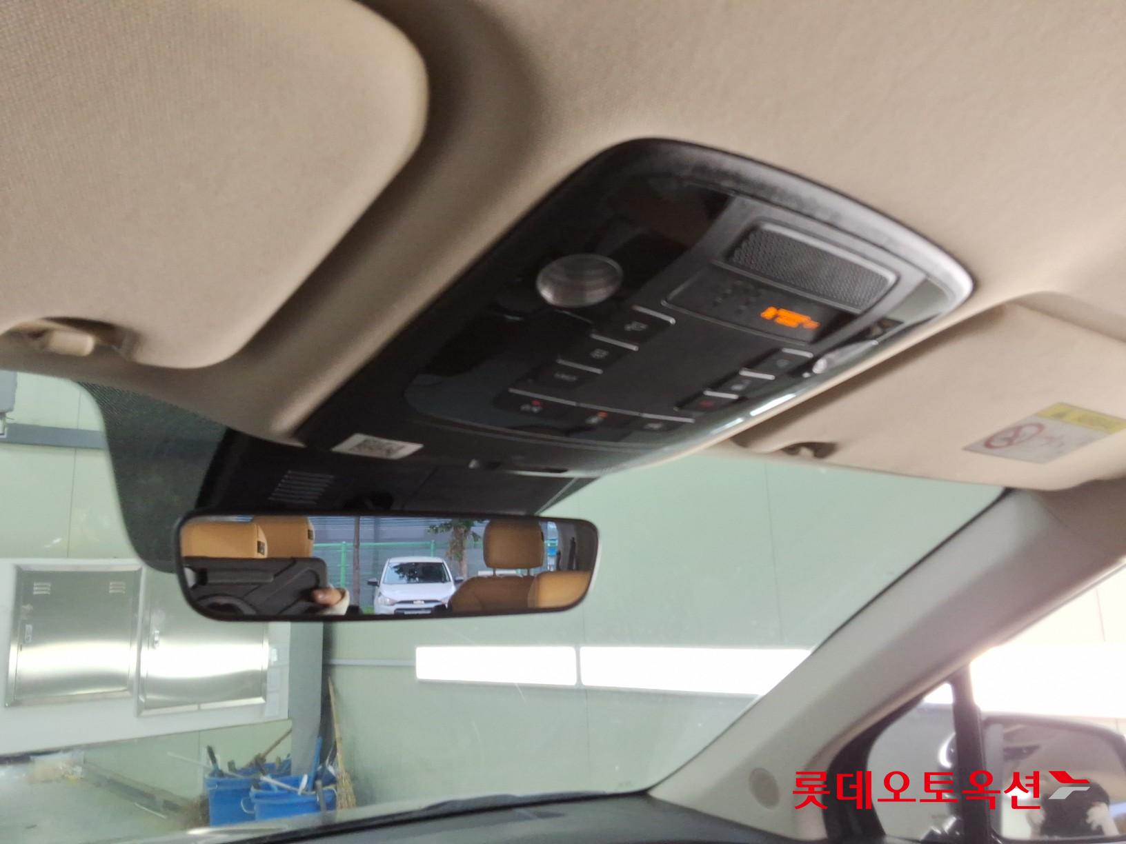 2021 - kia carnival