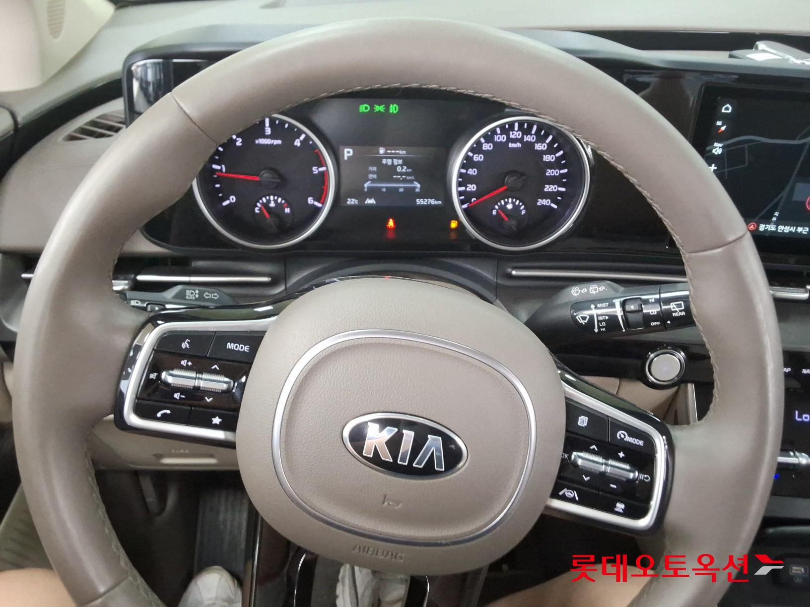 2021 - kia carnival