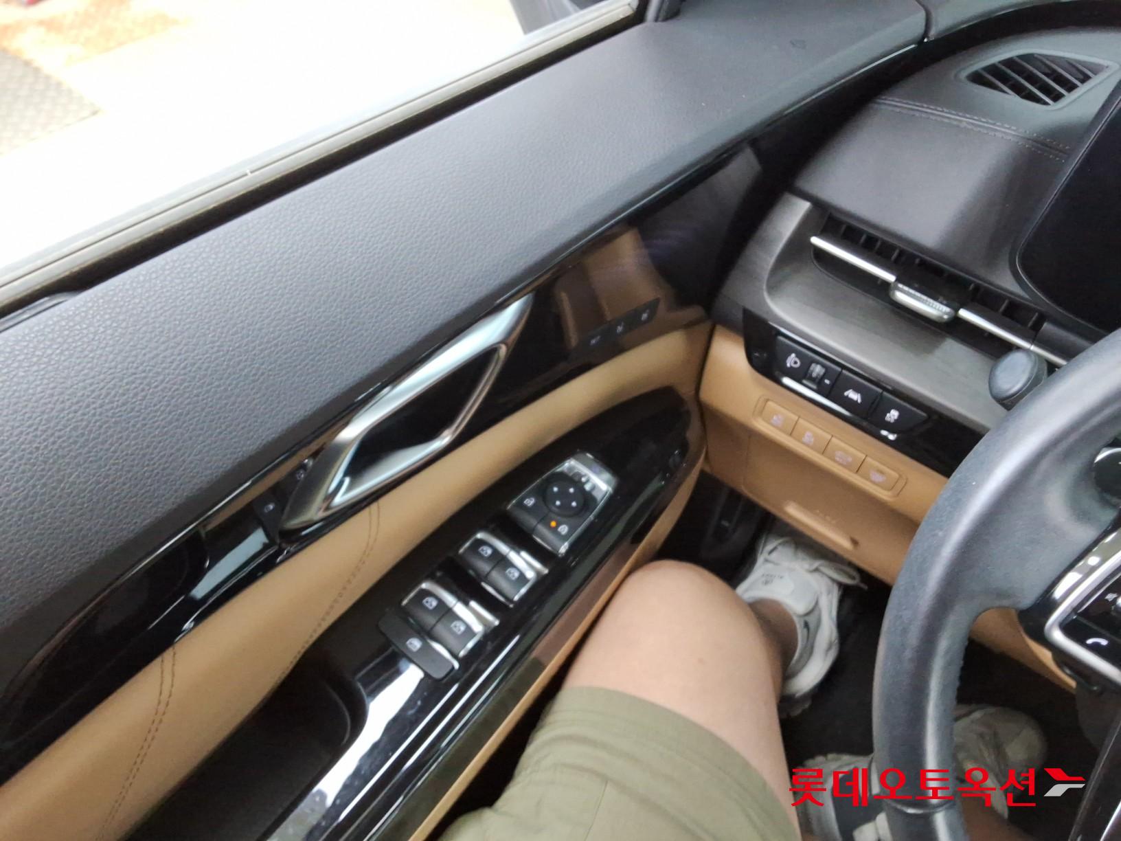 2022 - kia carnival