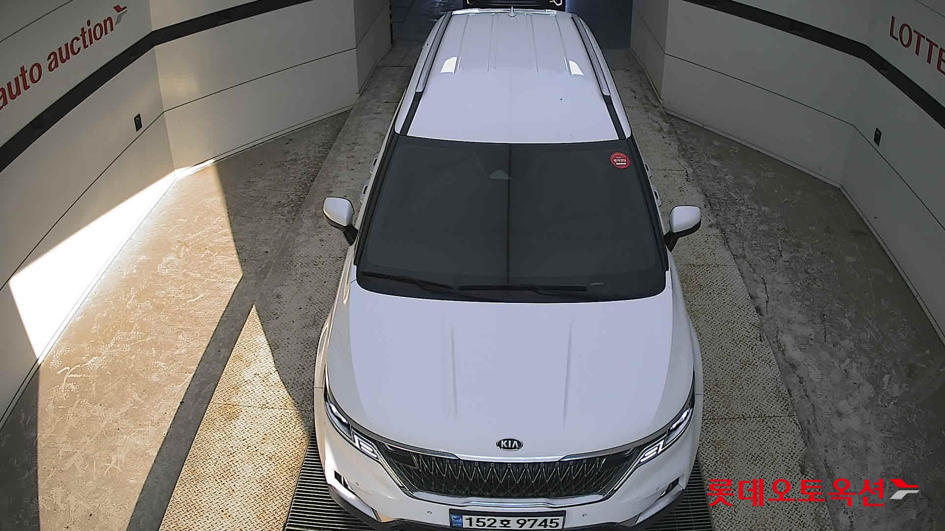 2021 - kia carnival