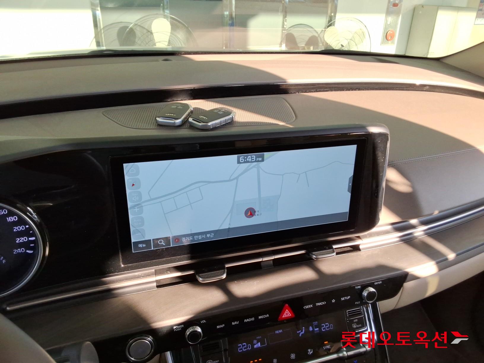 2021 - kia carnival