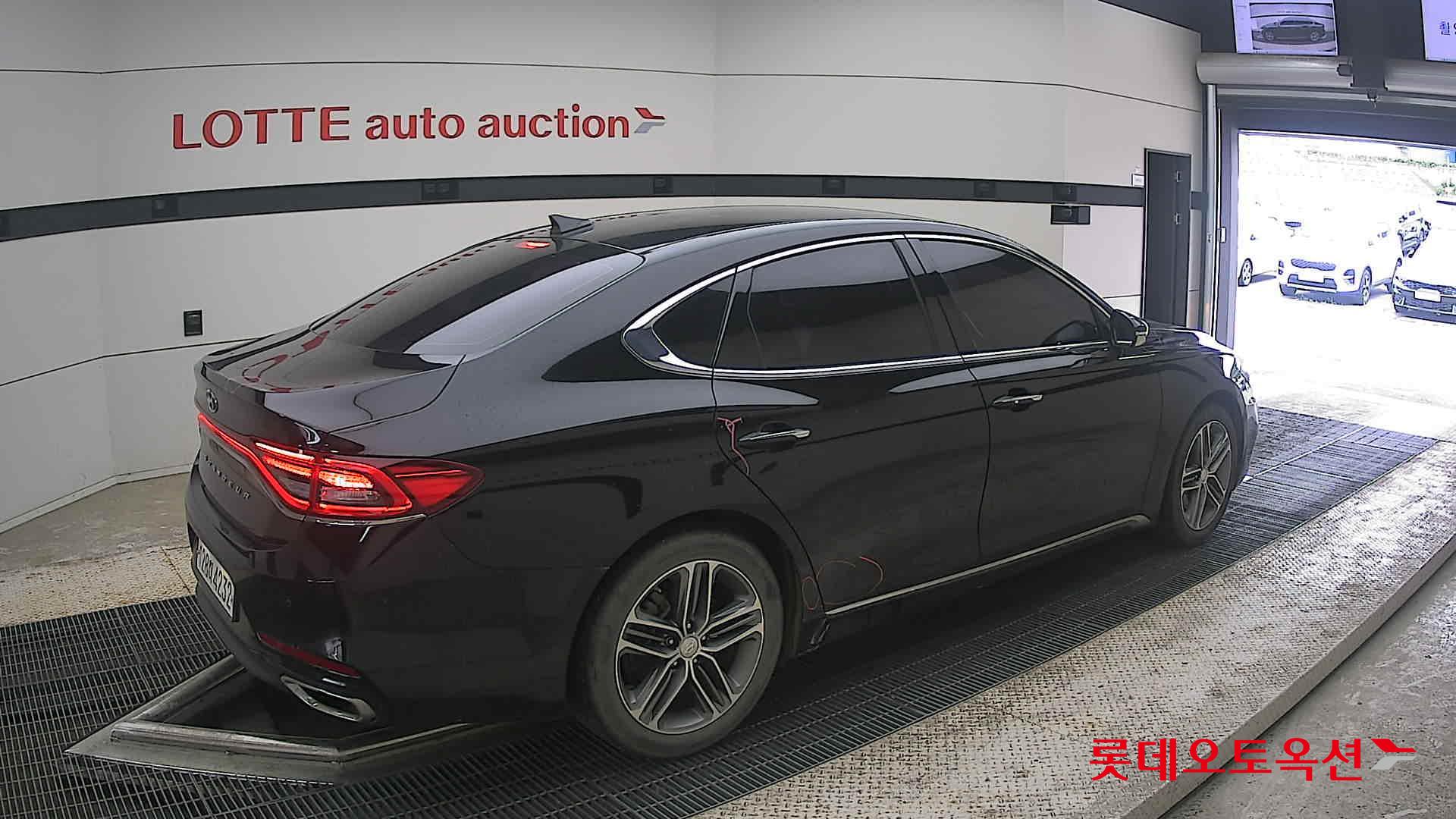 2019 - hyundai grandeur