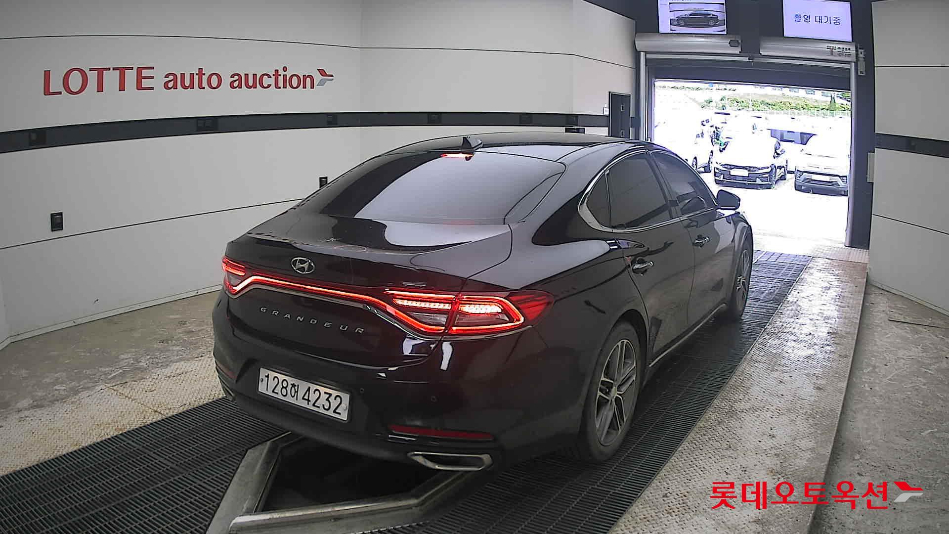 2019 - hyundai grandeur
