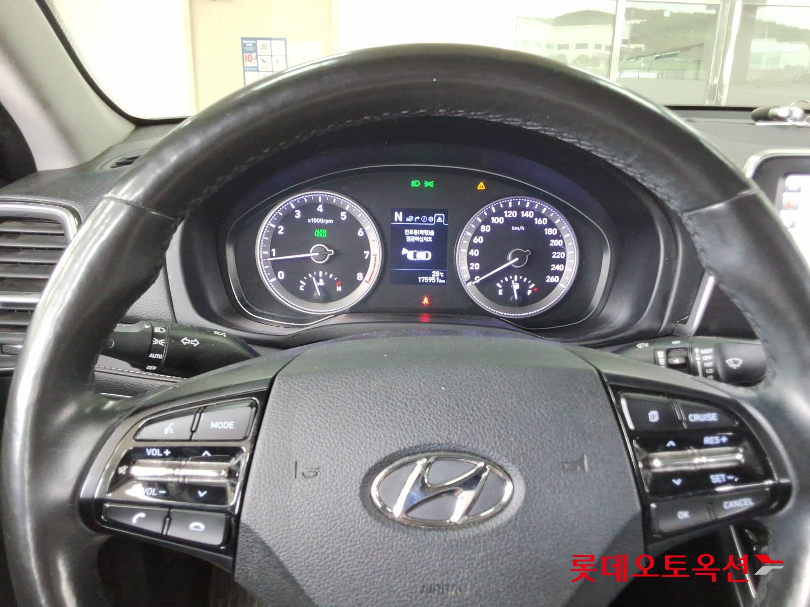 2019 - hyundai grandeur