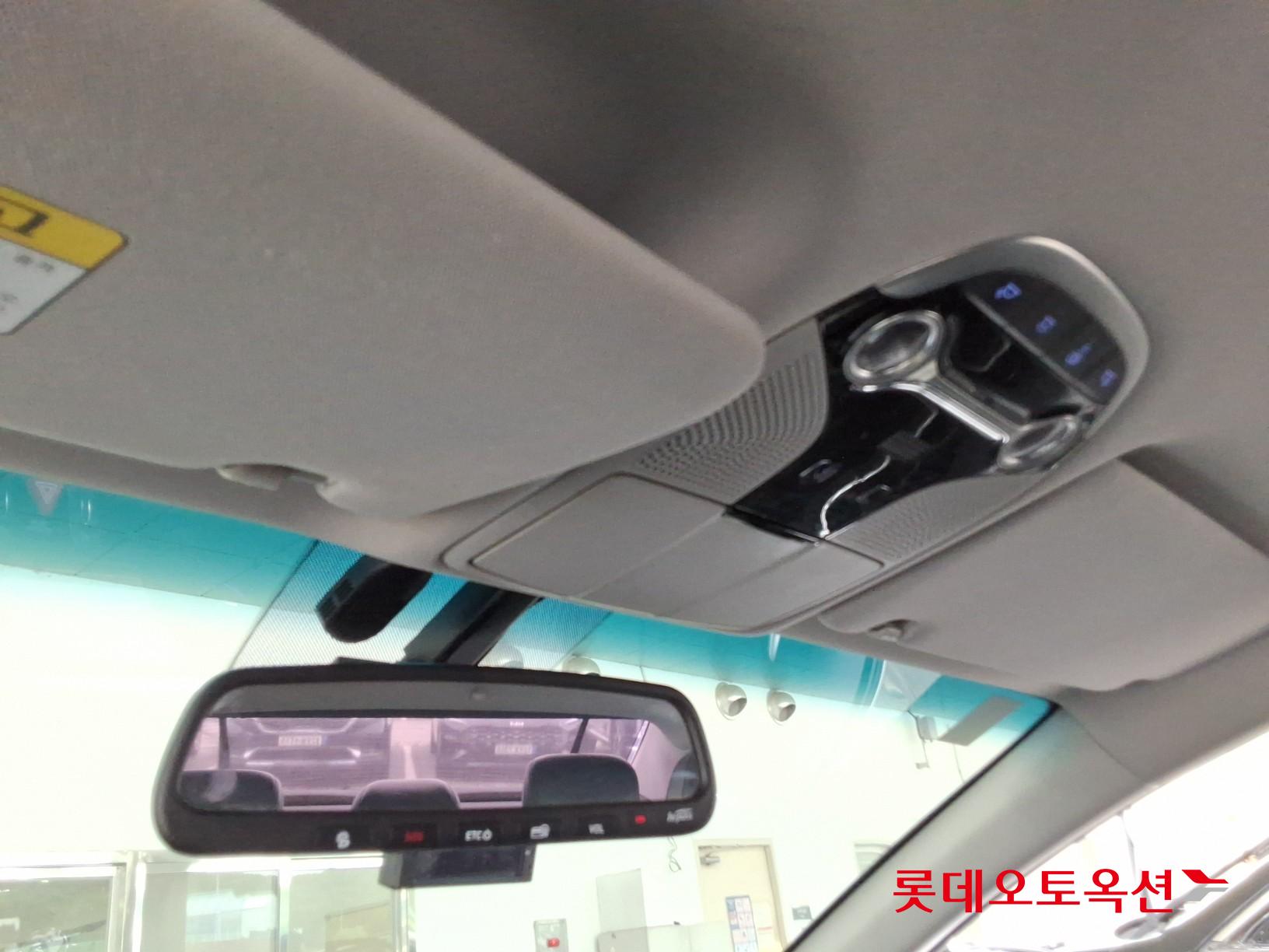 2019 - hyundai grandeur