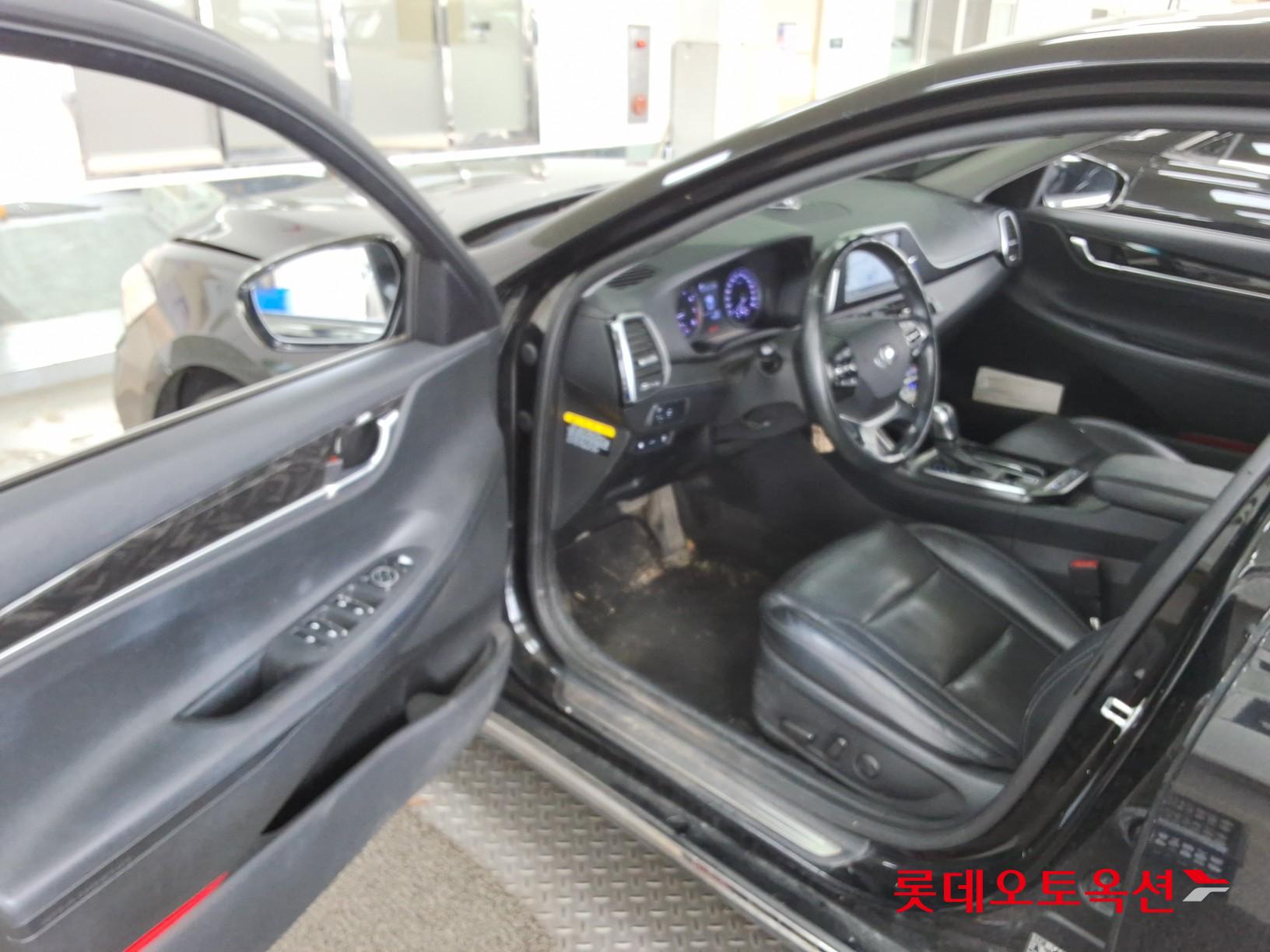 2019 - hyundai grandeur