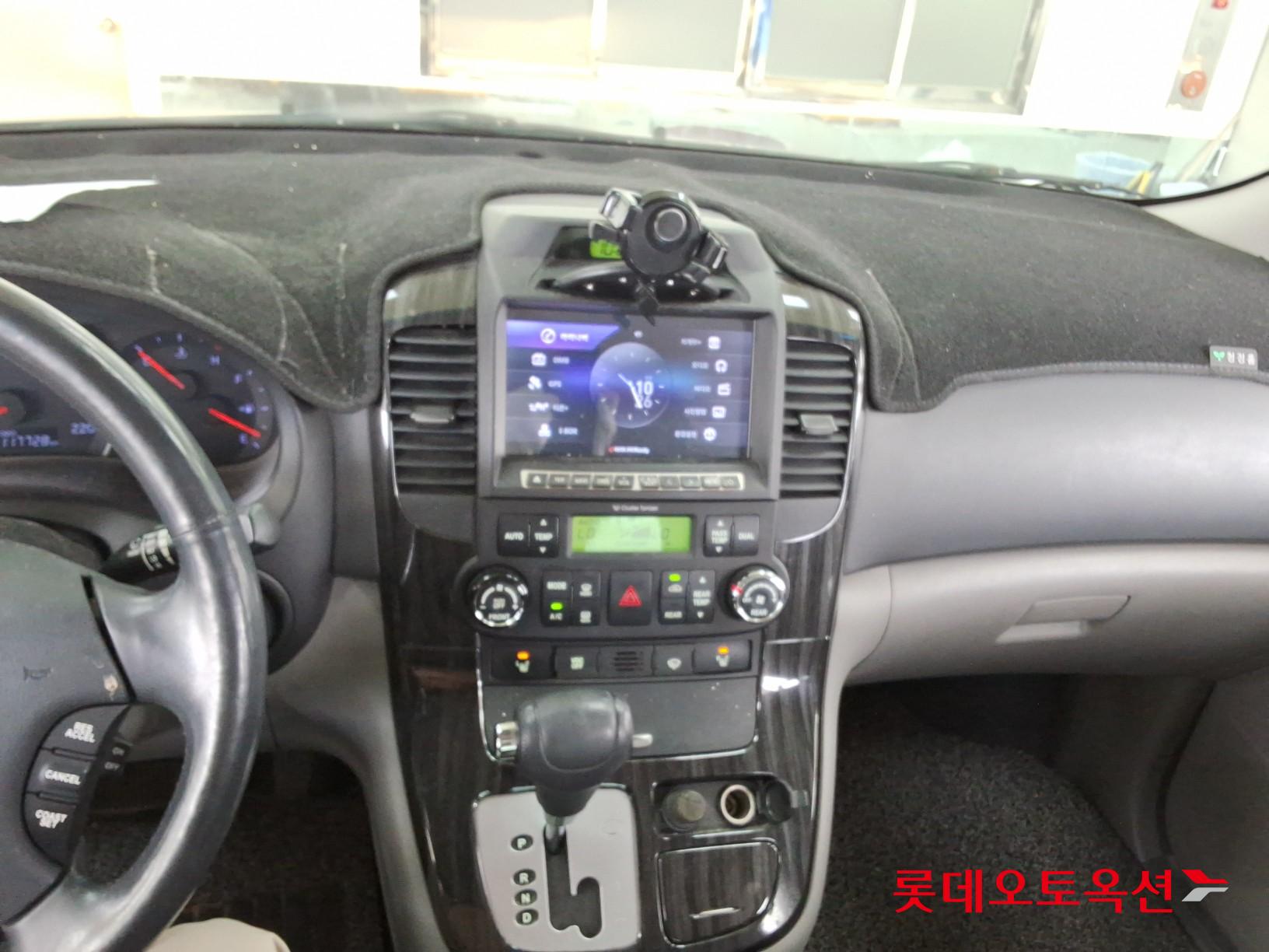 기아 카니발 - 32