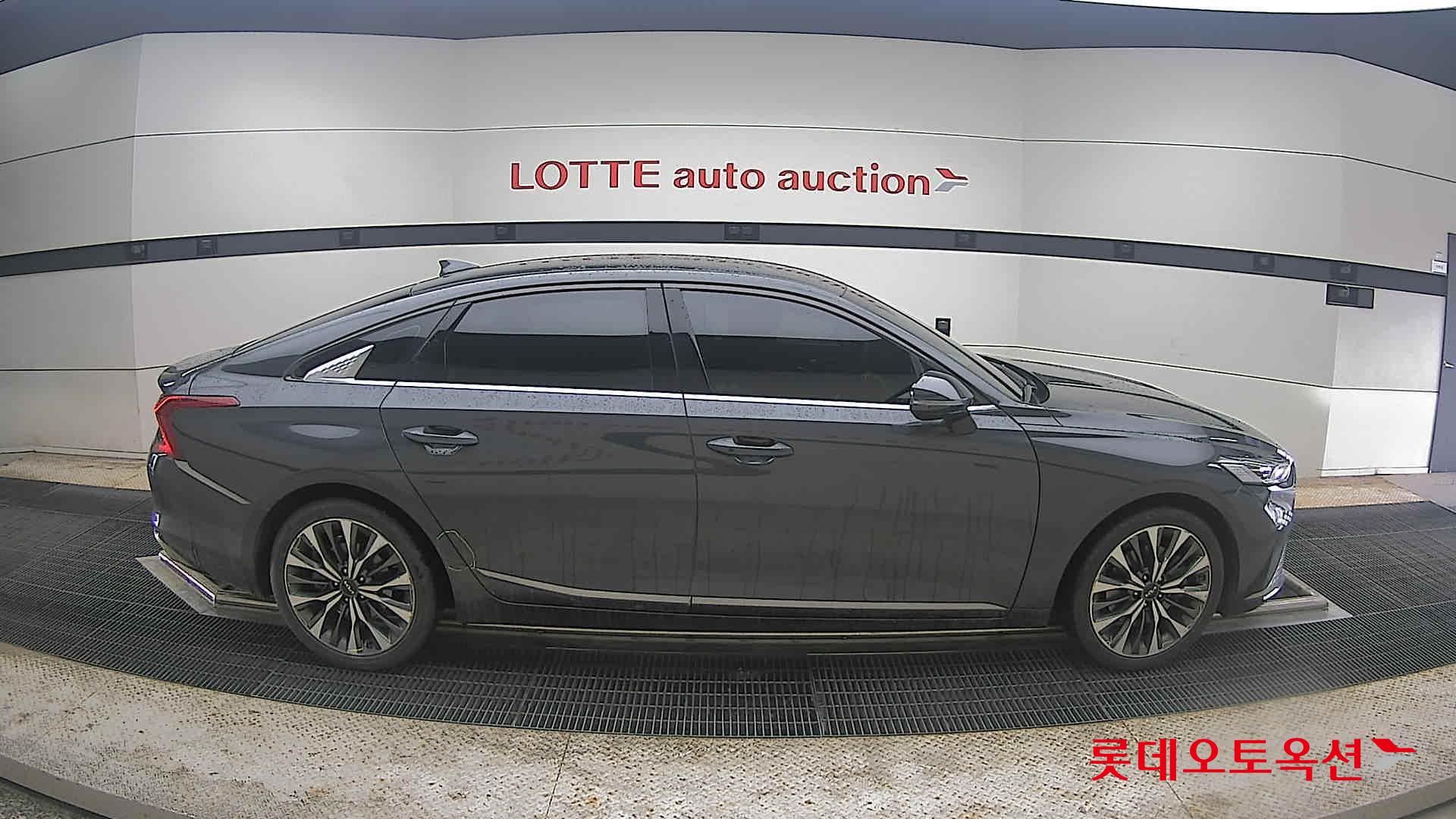 2023 - kia k8