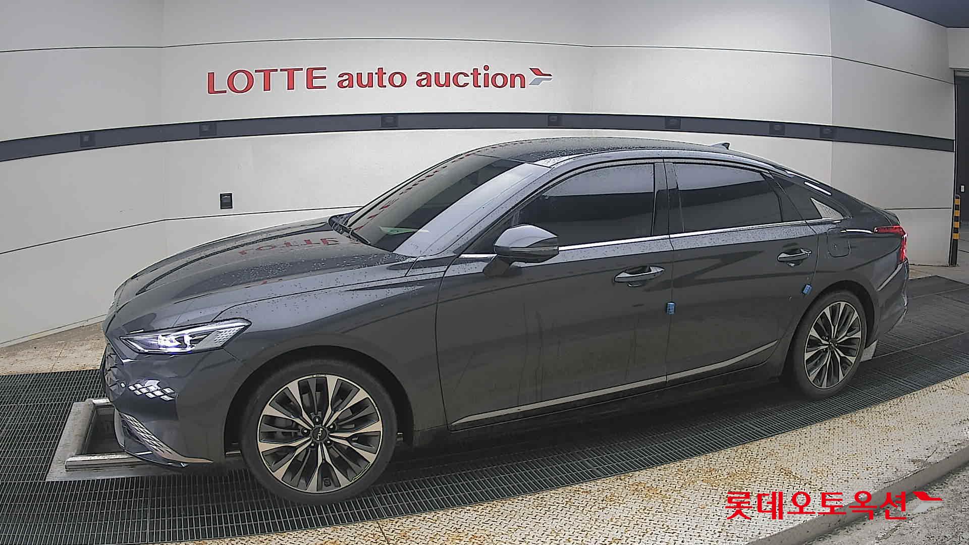 2023 - kia k8