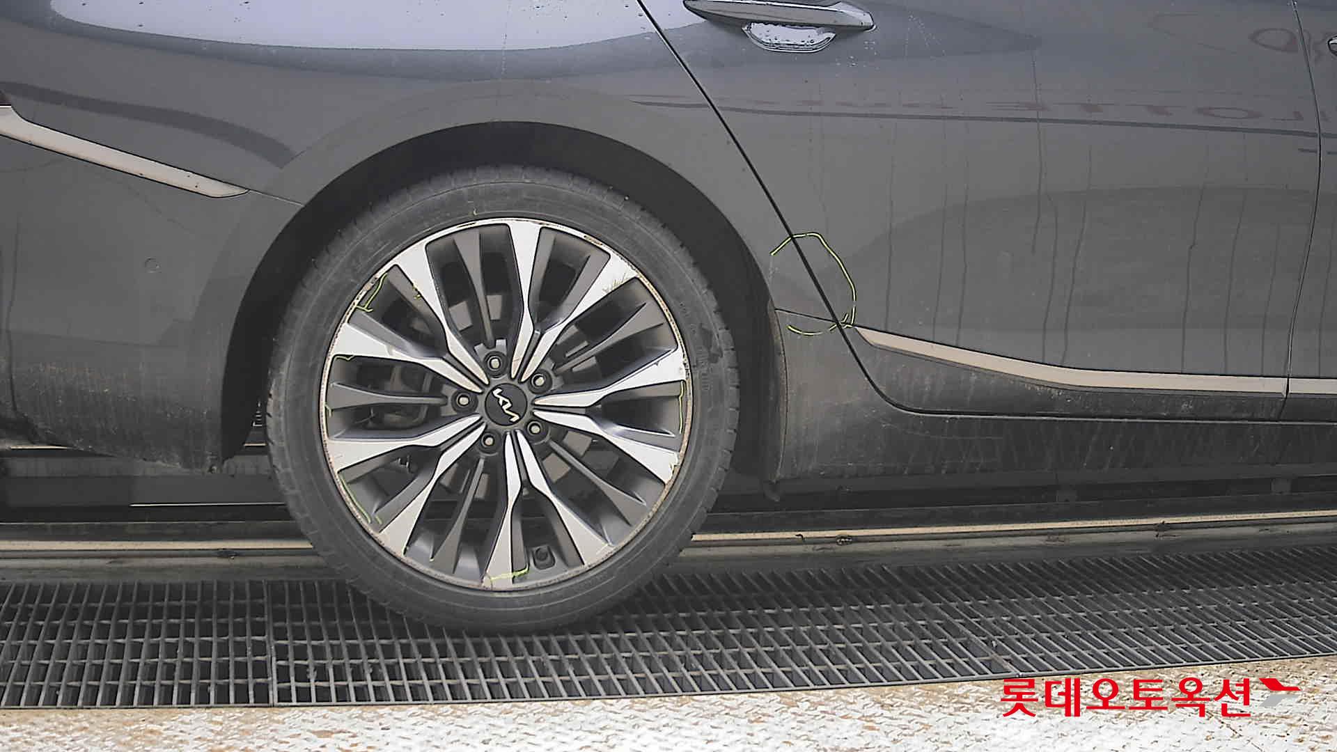 2023 - kia k8