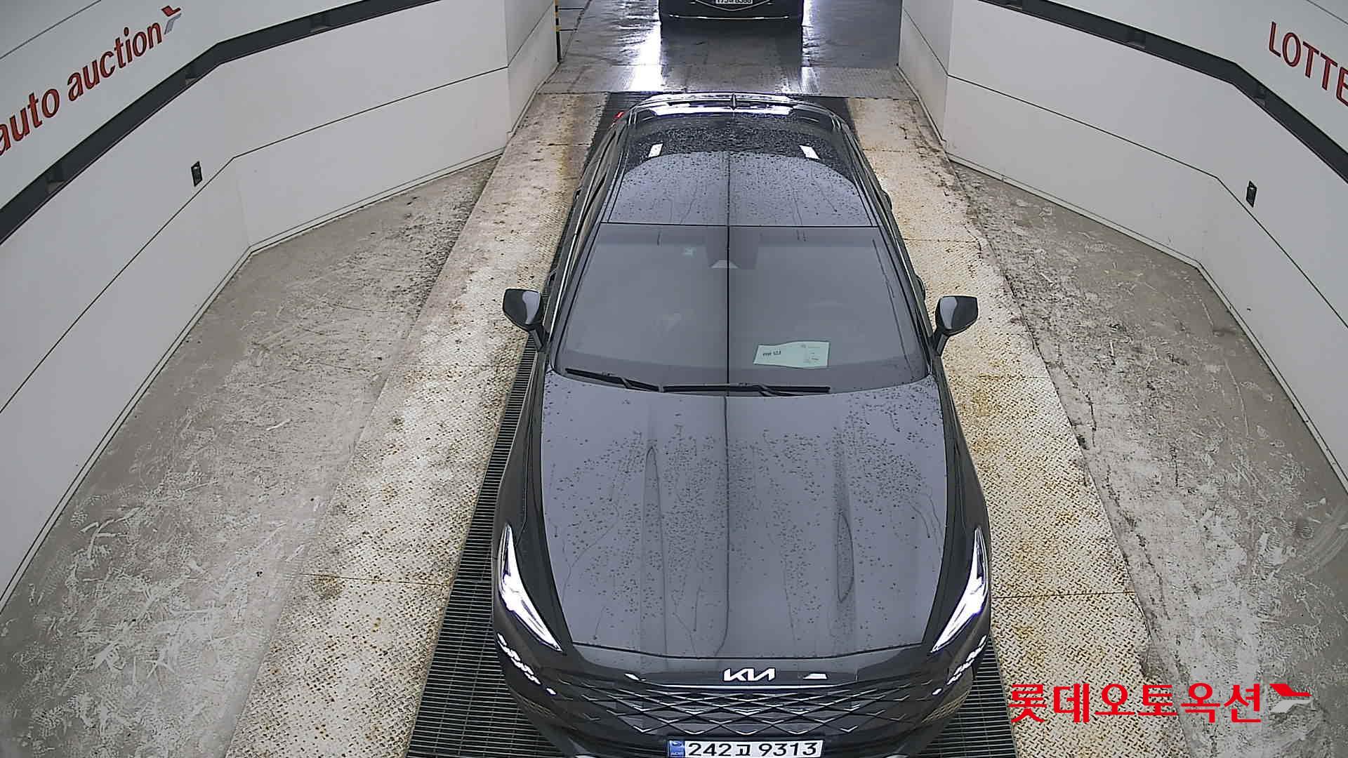 2023 - kia k8