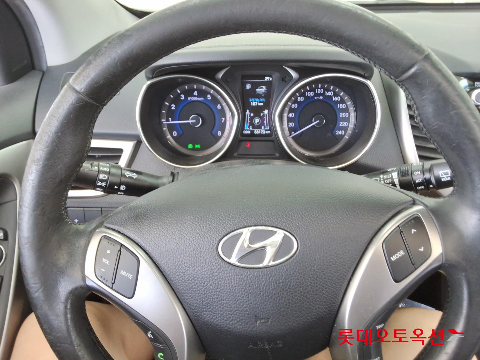2012 - hyundai i30