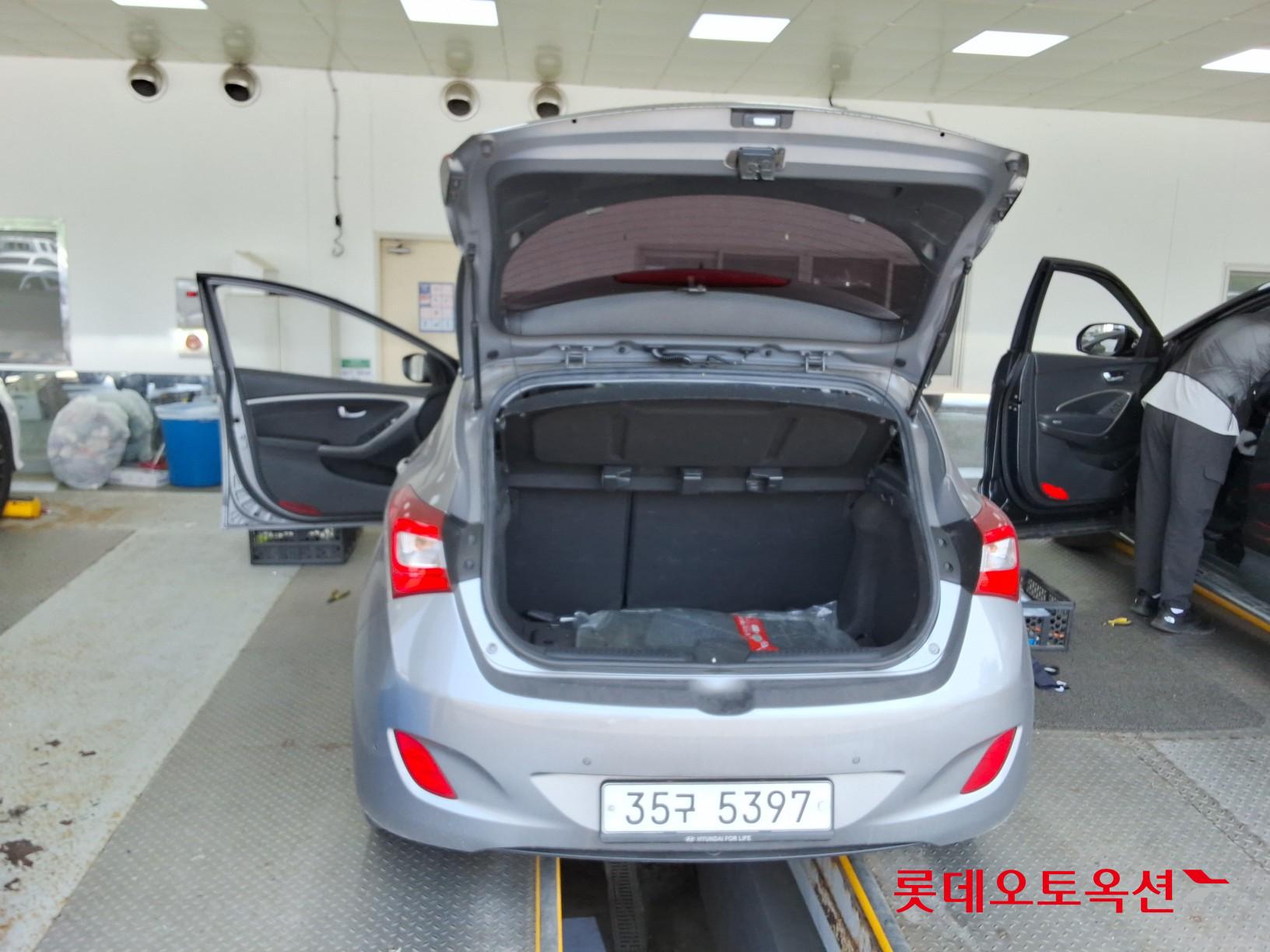 2012 - hyundai i30