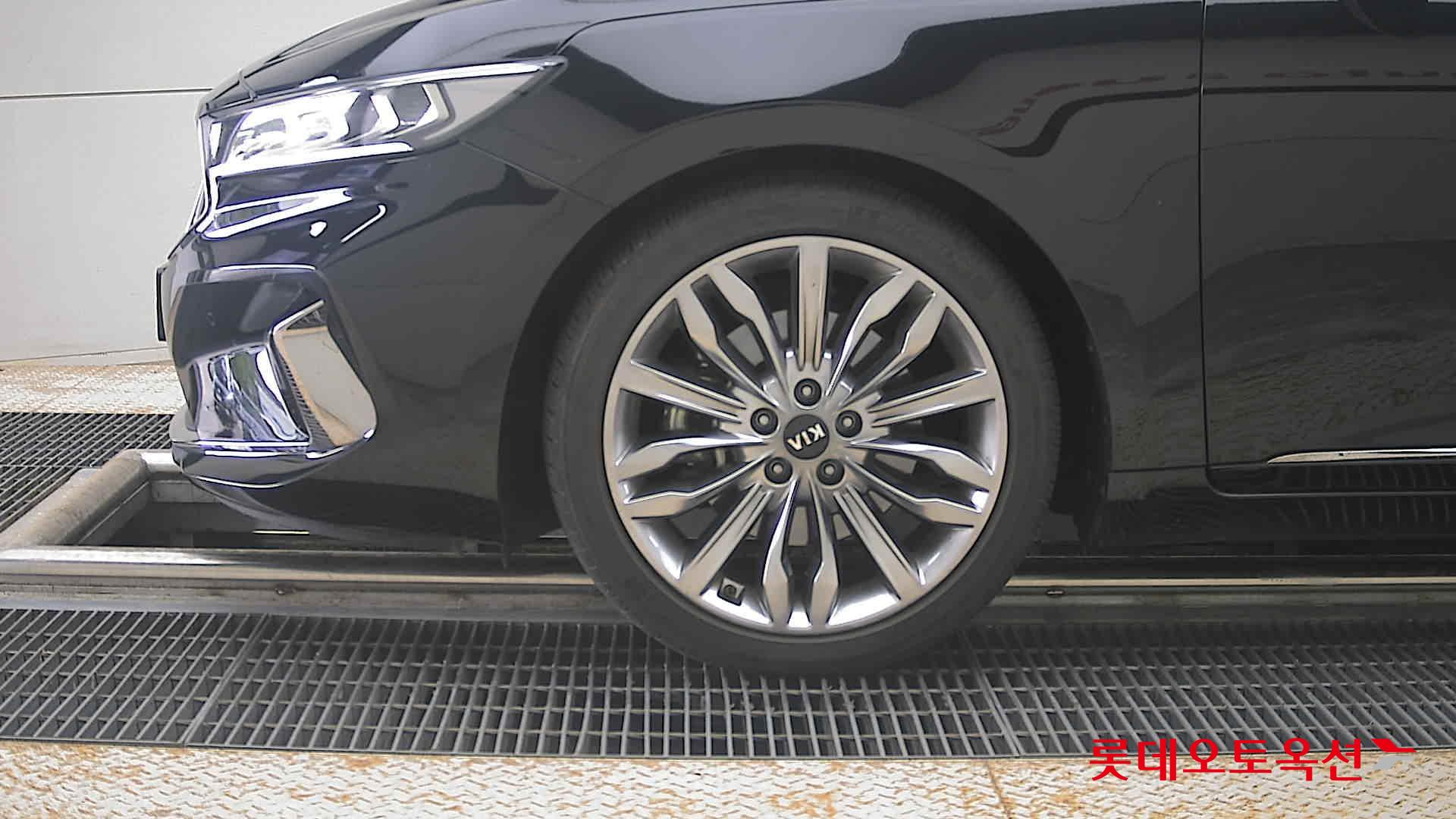 2020 - kia k7