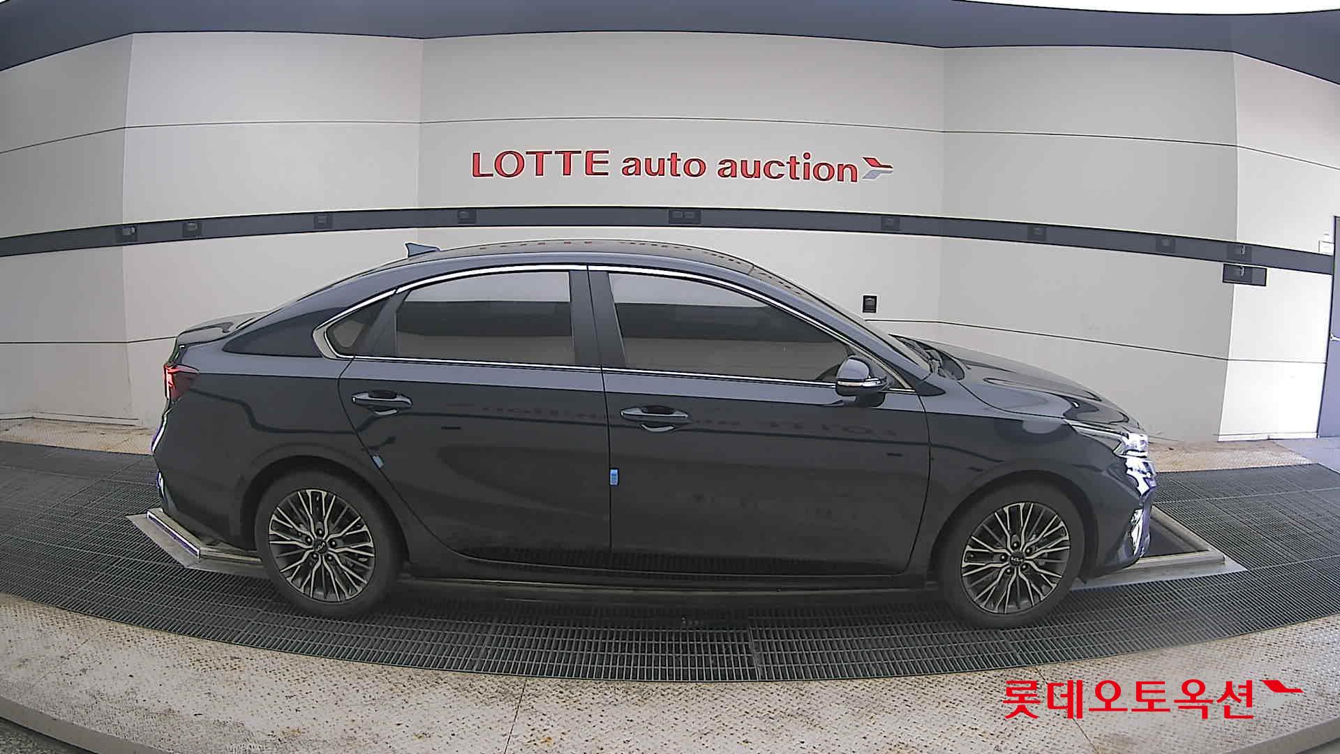 2022 - kia k3